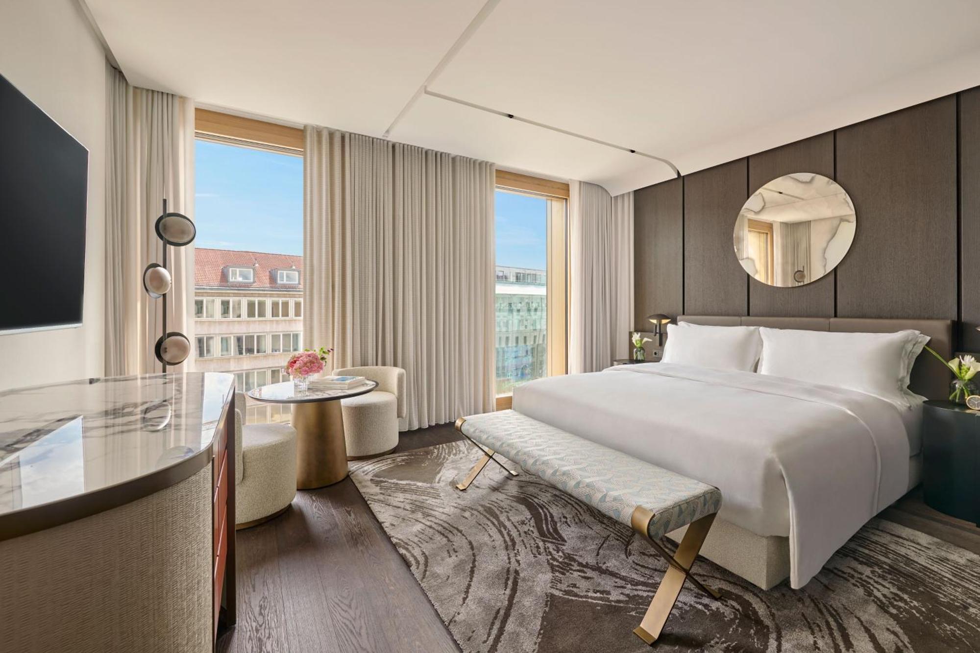 Deluxe Zimmer mit Kingsize-Bett