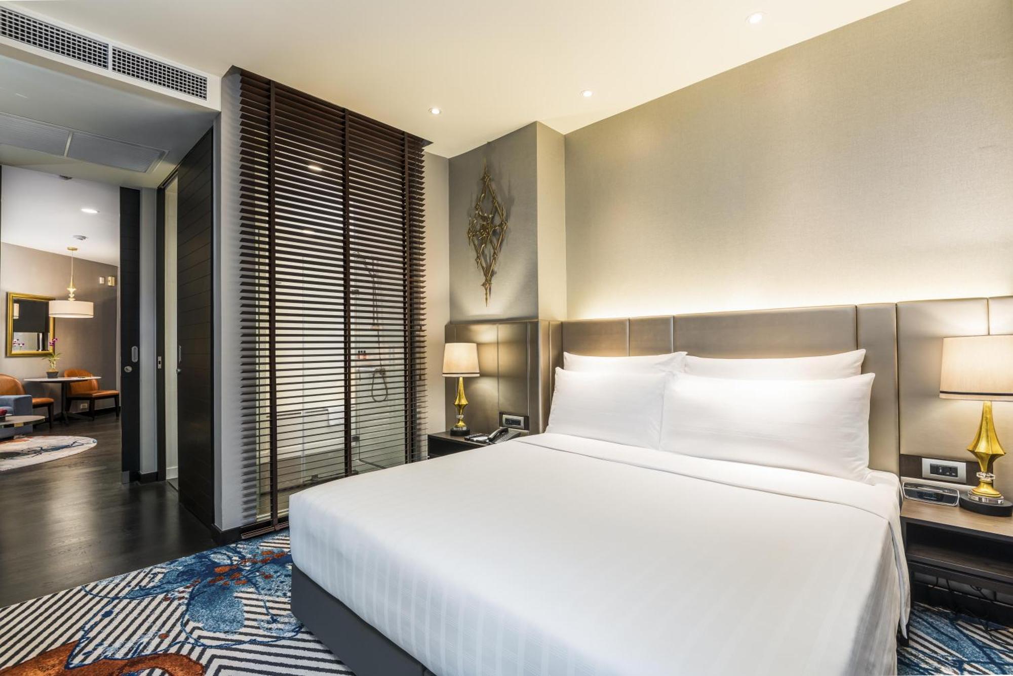 Club Suite met 1 Slaapkamer, een Kingsize Bed en Uitzicht op de Stad