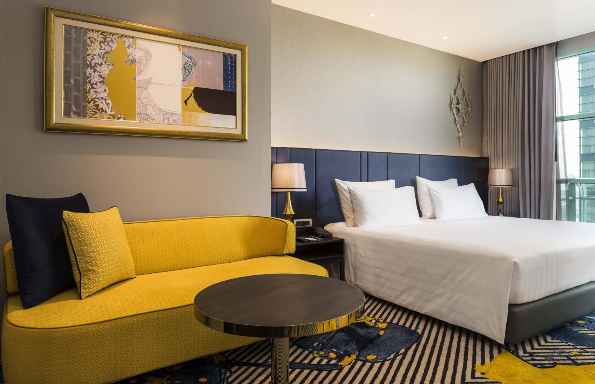 Grand Deluxe Club met een Kingsize Bed en Uitzicht op de Stad