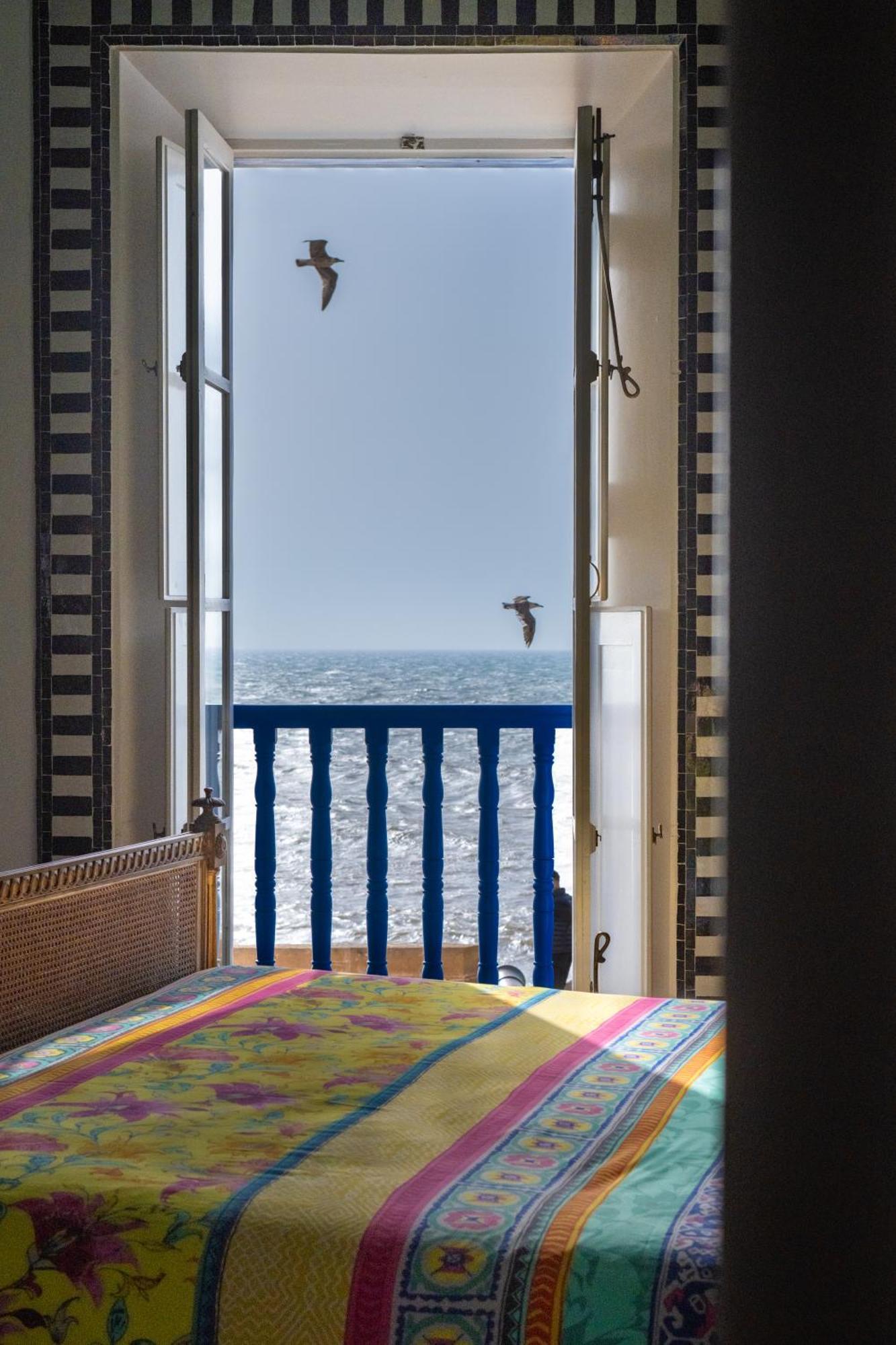 Suite with Sea View,1616903593:JPEG