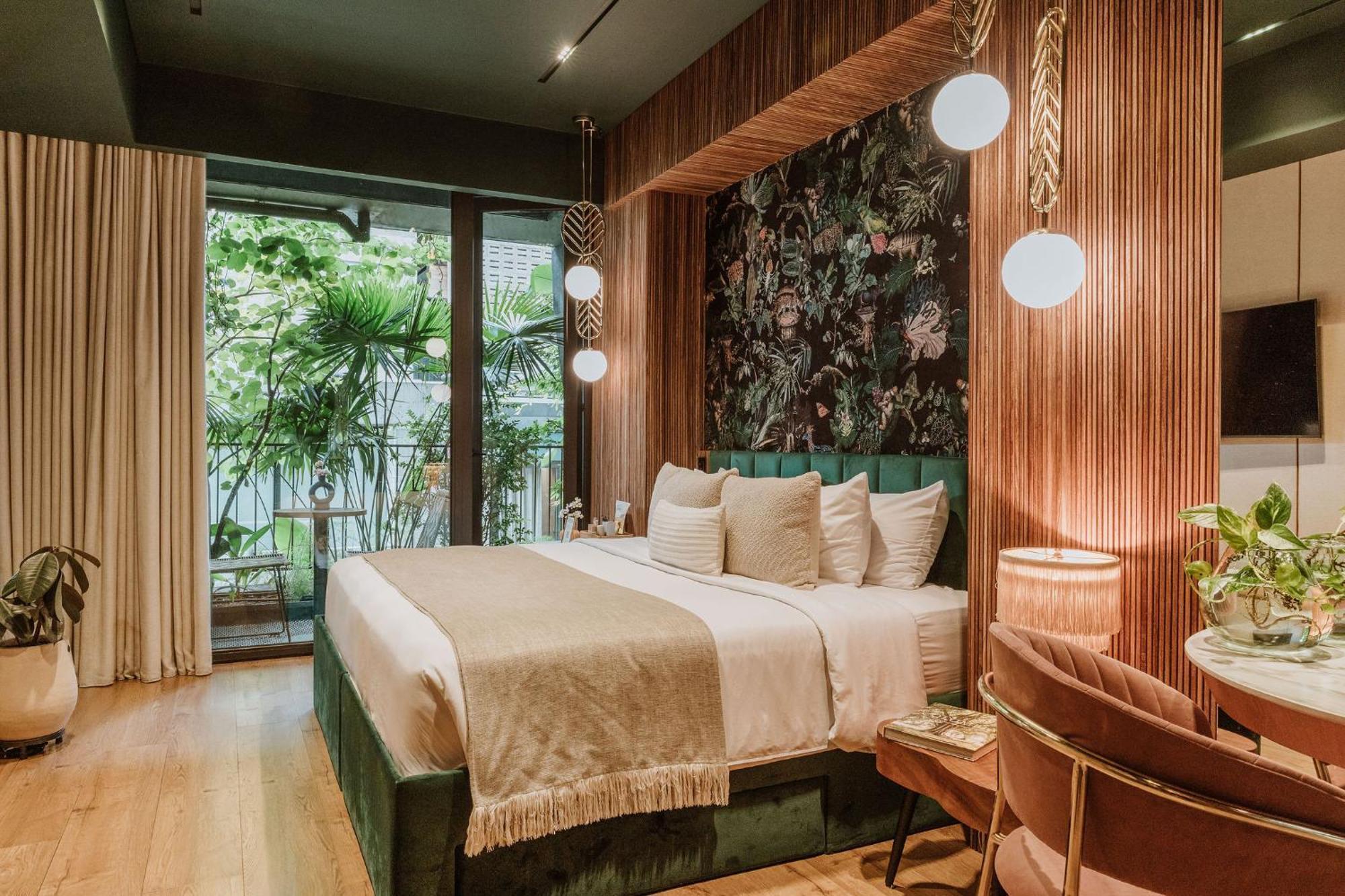 Double Room with Spa Bath