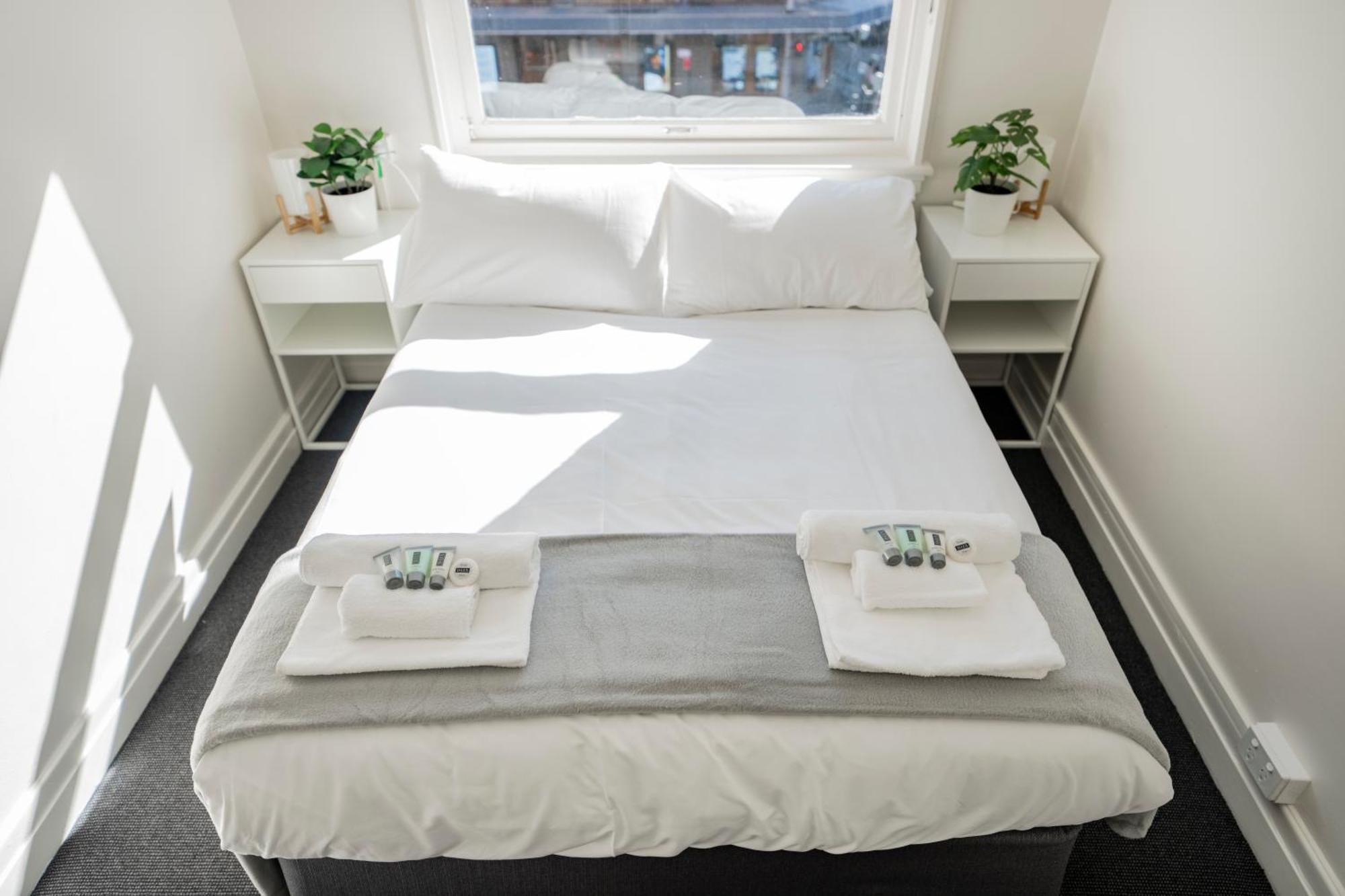 Queen Room with Shared Bathroom