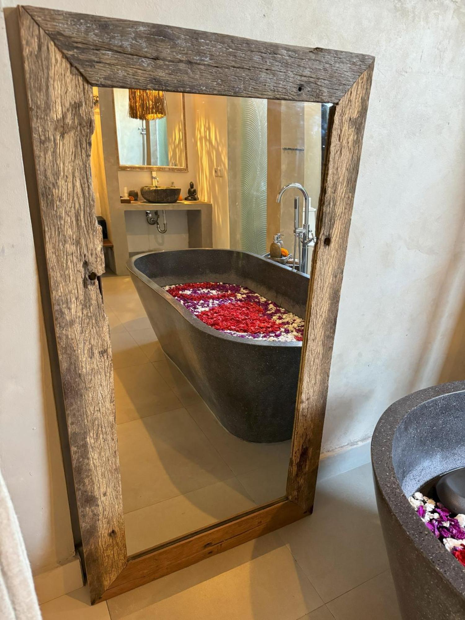 Deluxe Double Room Bath