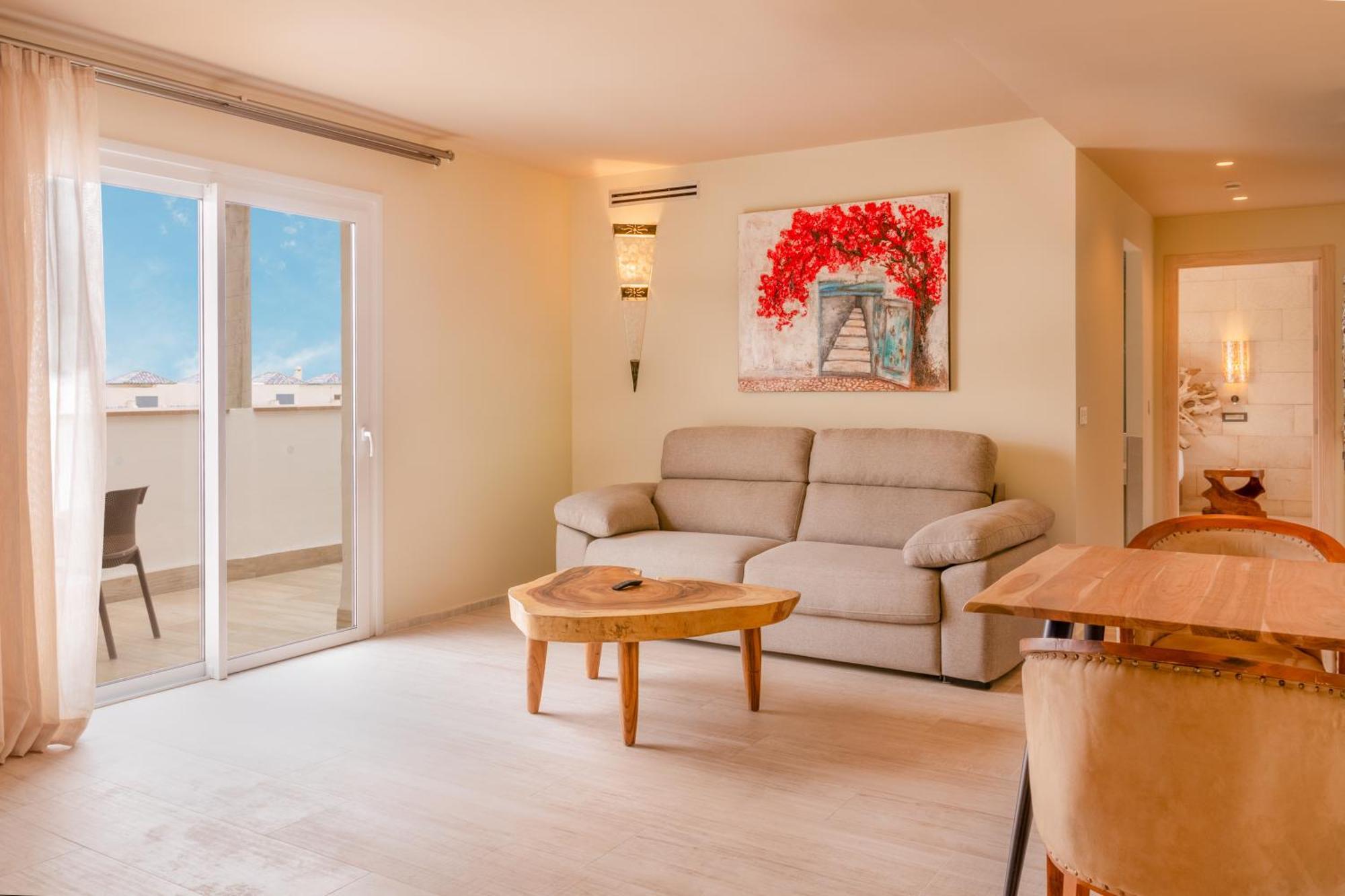 Deluxe Junior Suite