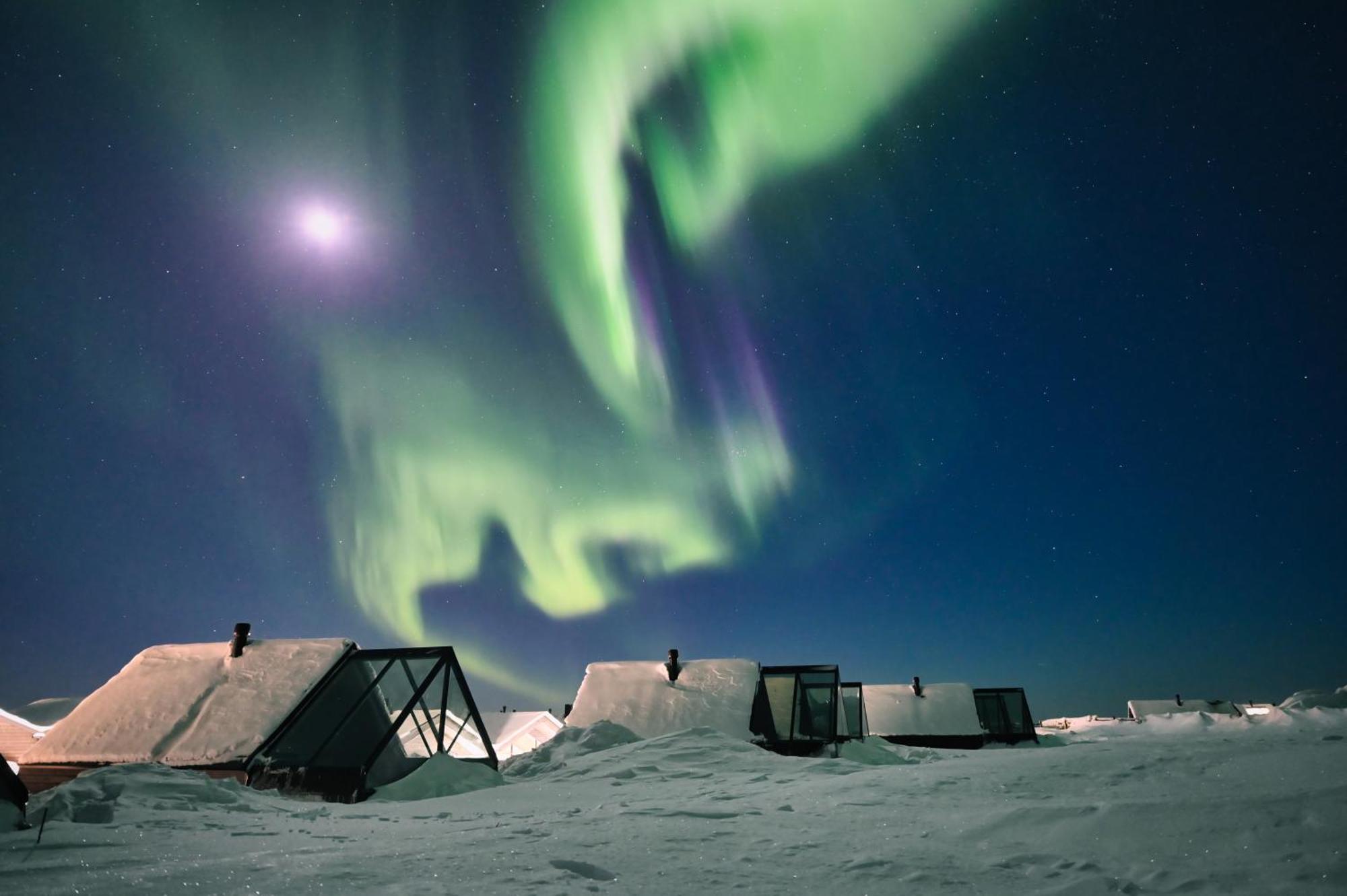 Aurora Cabin