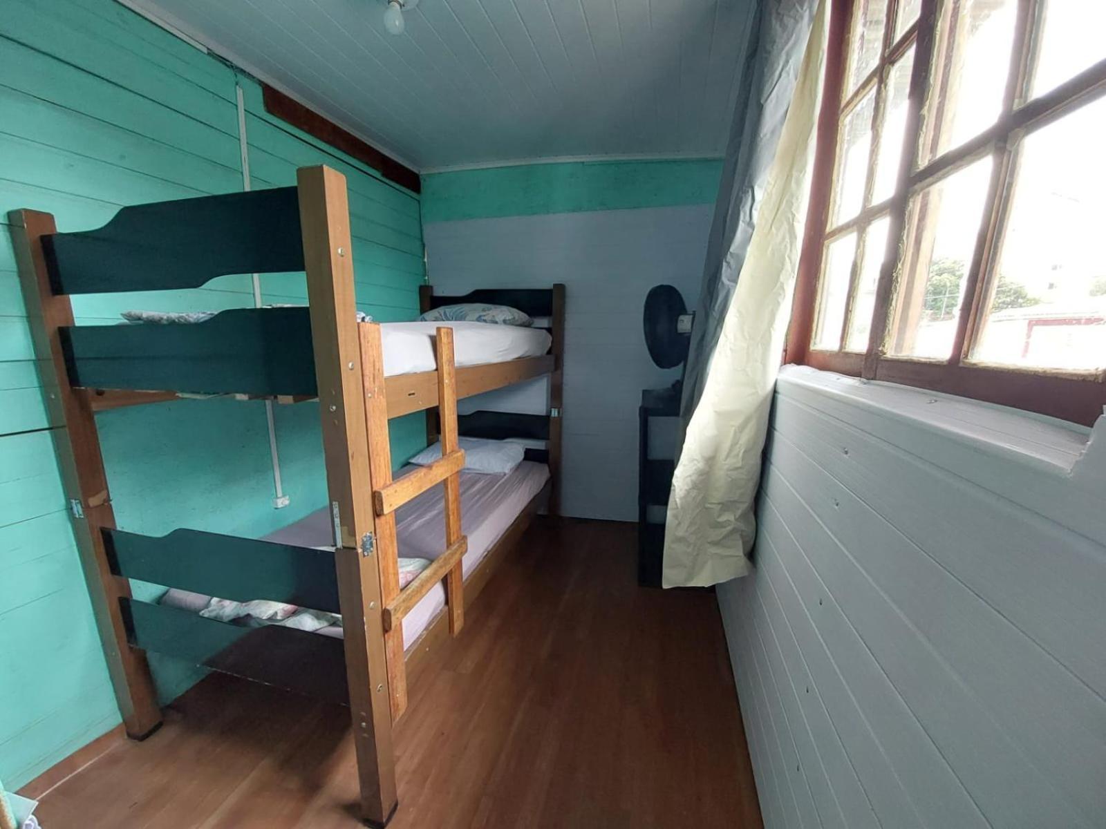 Quarto Duplo