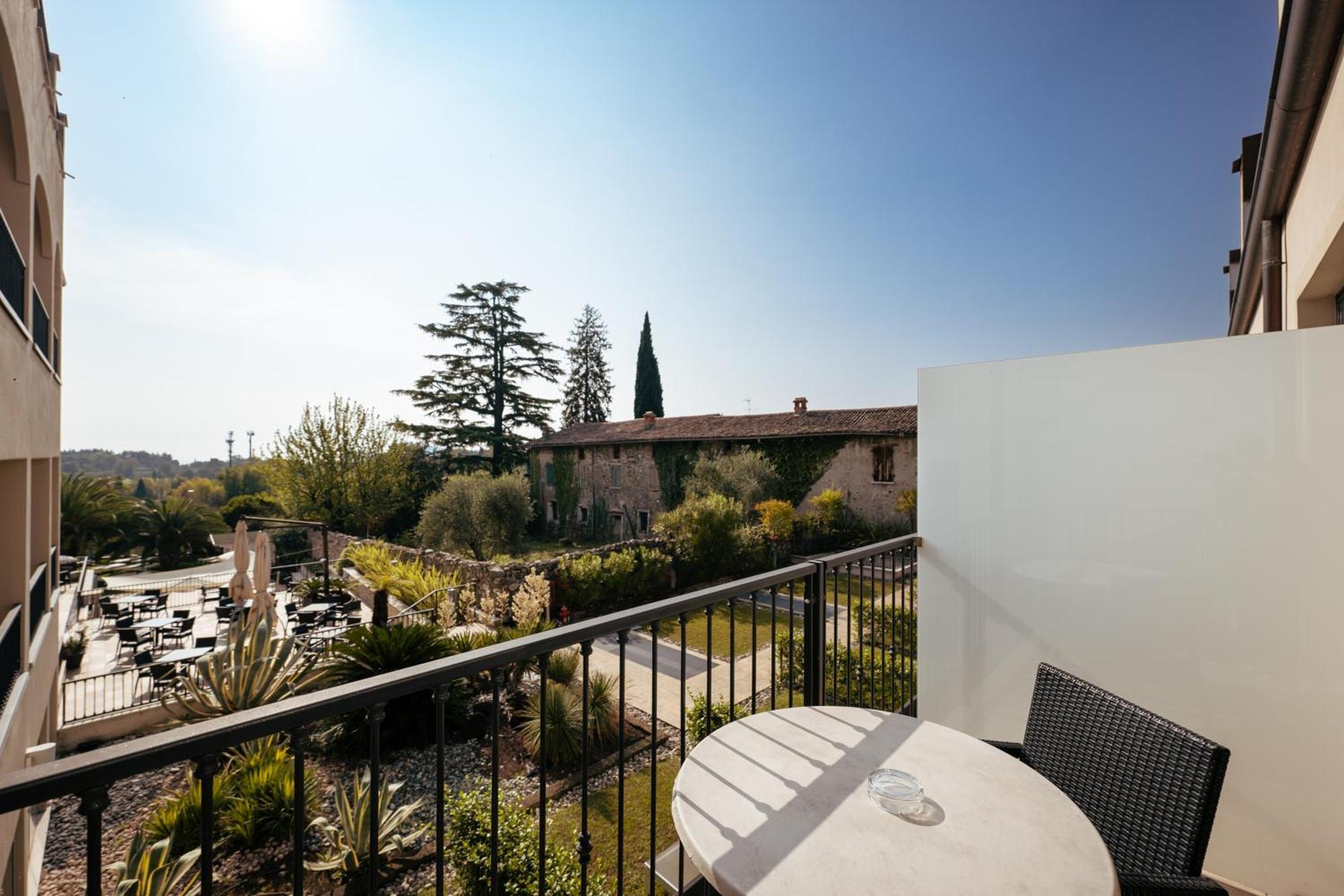 Comfort Triple or Quadruple Room Balcony