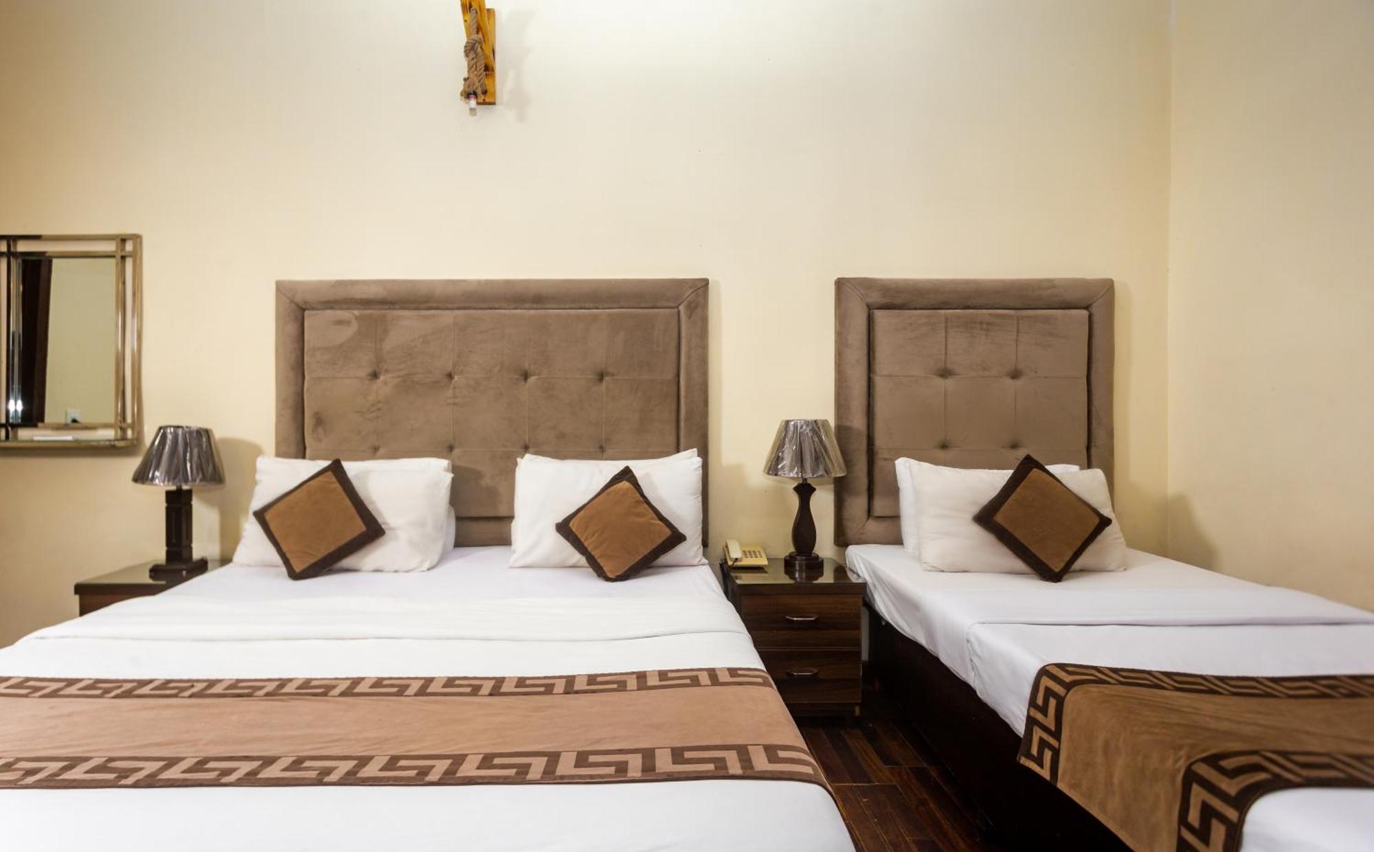 Executive Triple Room