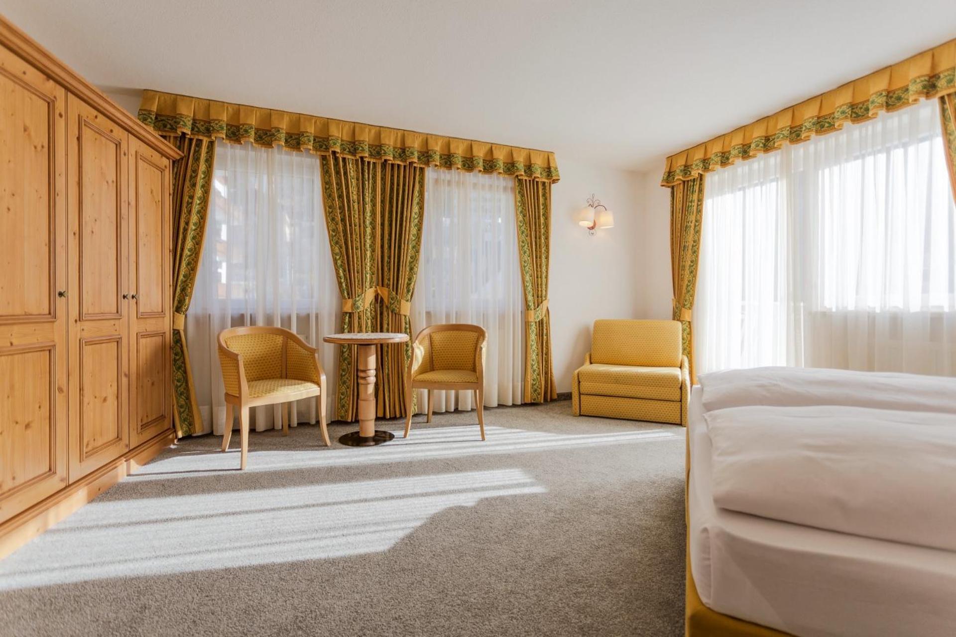 Deluxe Double or Twin Room Balcony,1646909679:JPEG