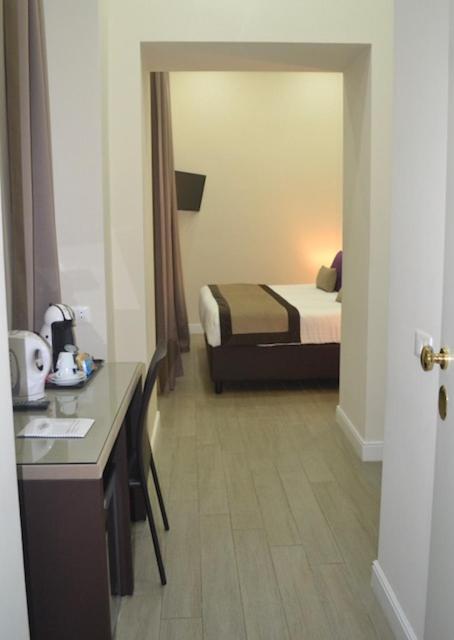 Triple Room,1658108474:JPEG