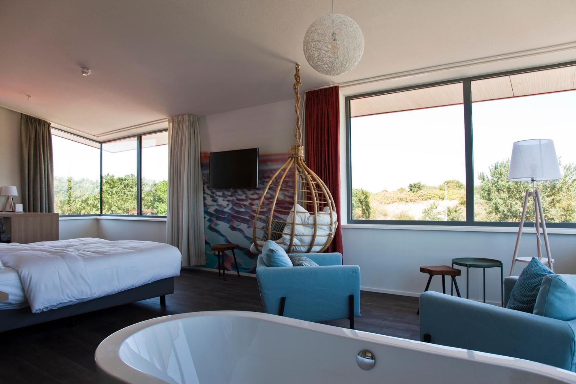 Suite (No pets allowed)