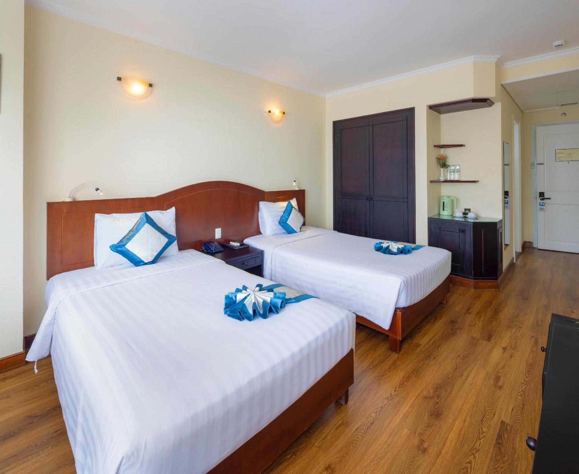 Superior Twin Room with Sea View,1663744167:JPEG