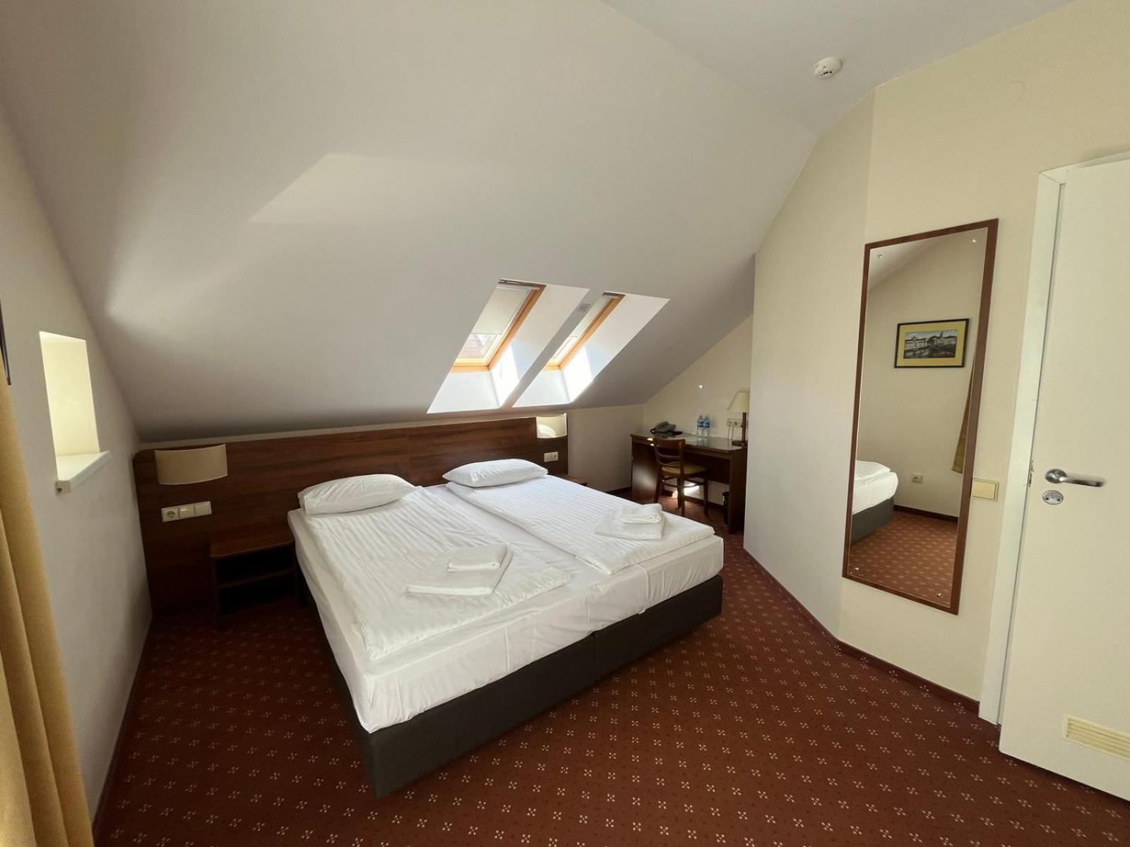 Doppelzimmer im Dachgeschoss