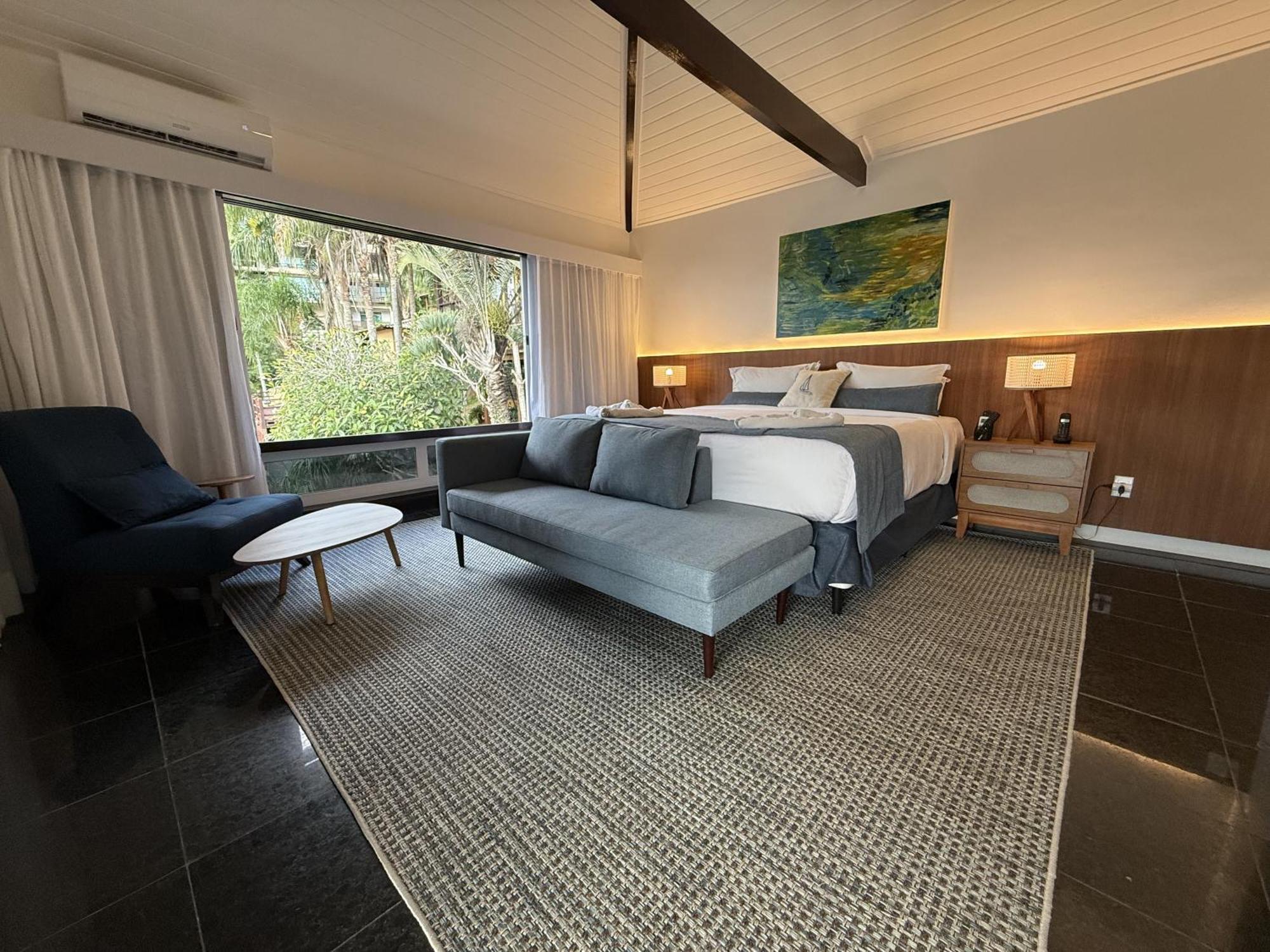 Suite met Eigen Zwembad