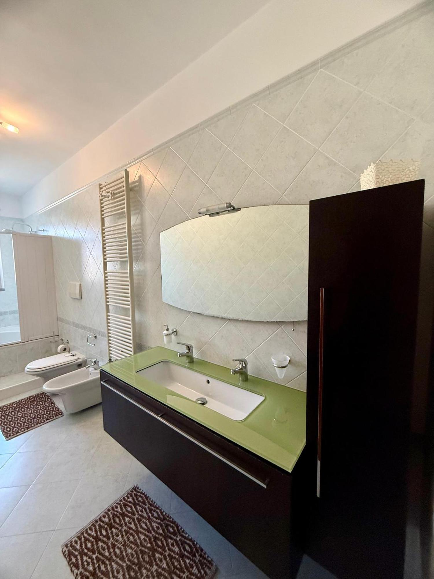Two-Bedroom Apartment,1666684733:JPEG