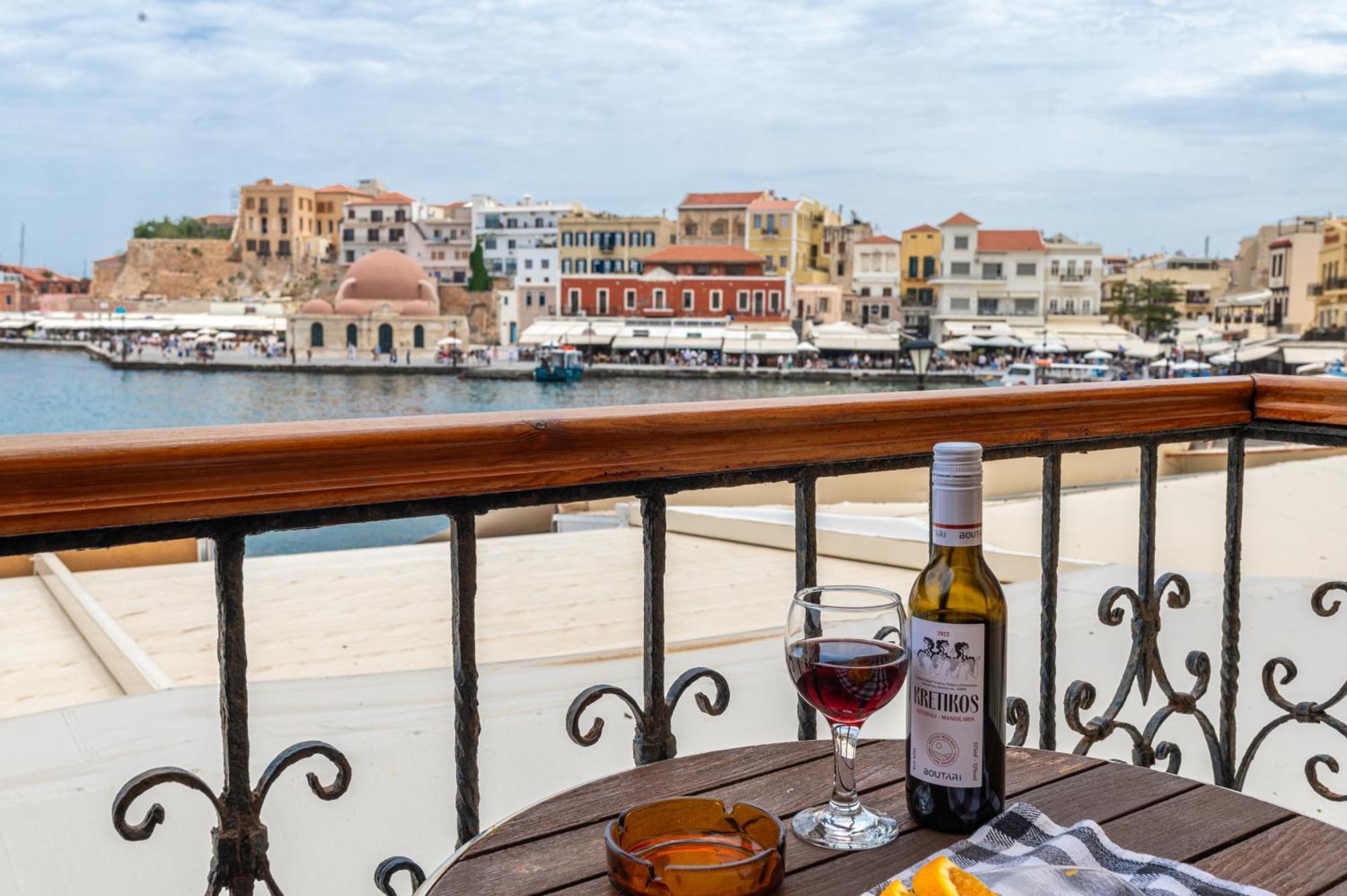 Studio Balcony Sea View
