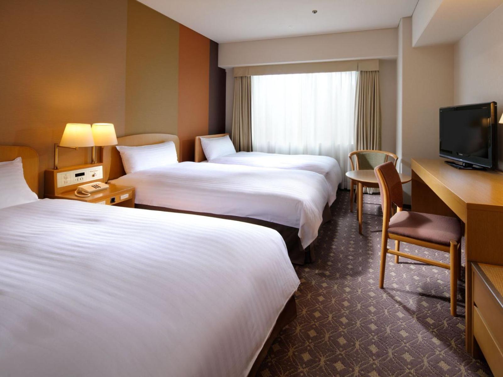 Standard Twin Room Main Building Standard Floor Non-Smoking