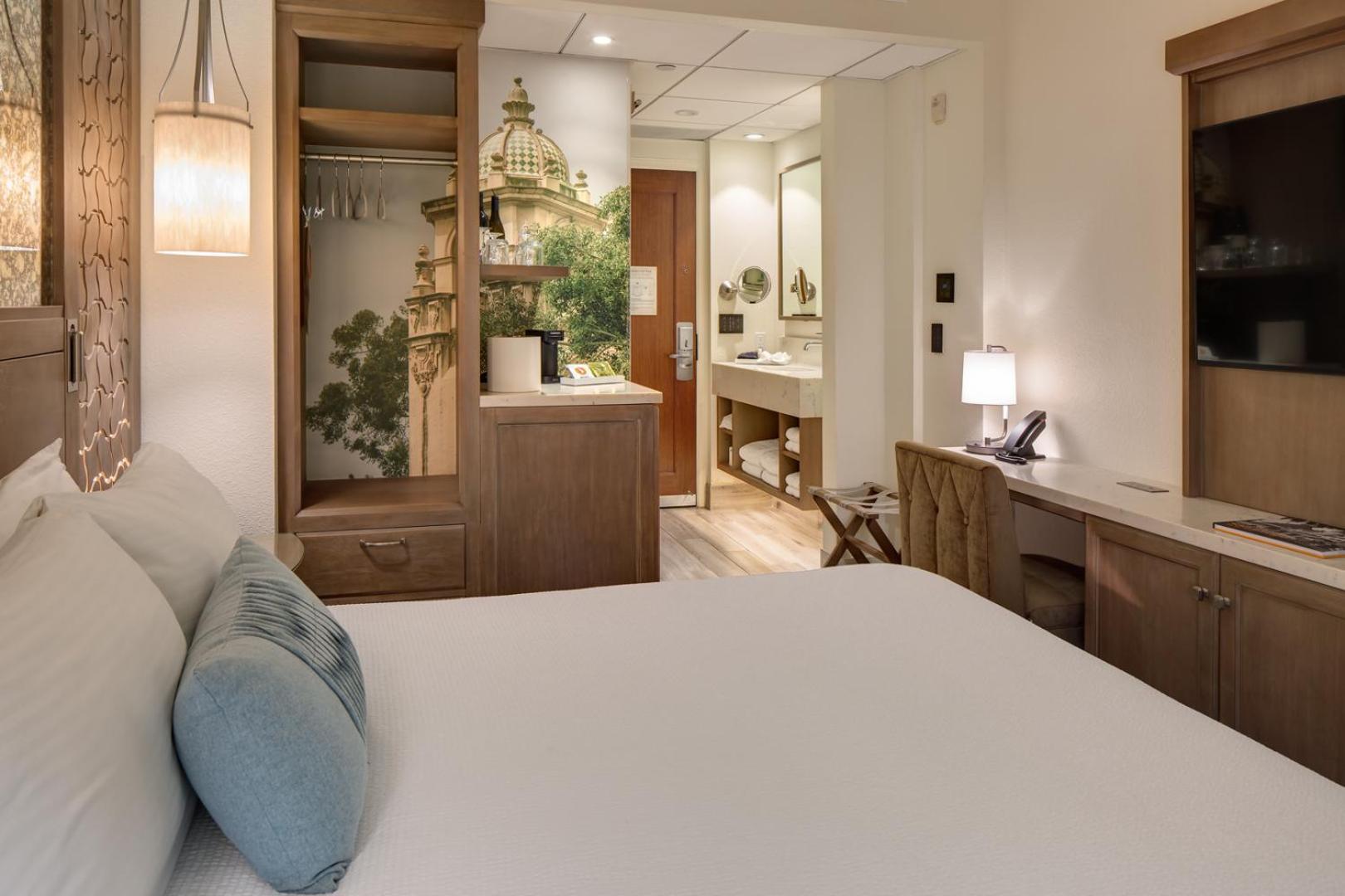 Premier Queen Bed