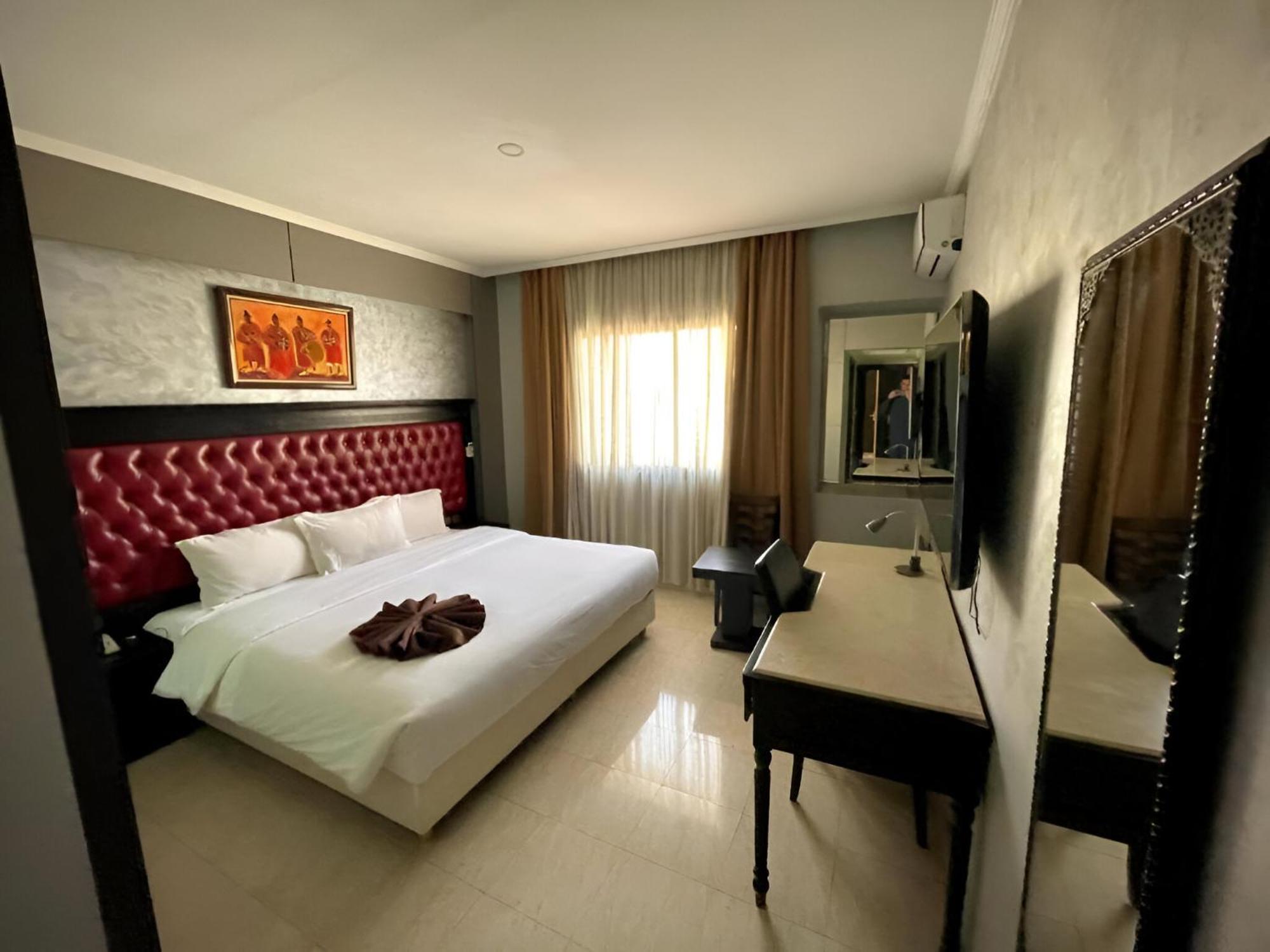 Double Room,1347009056:JPEG