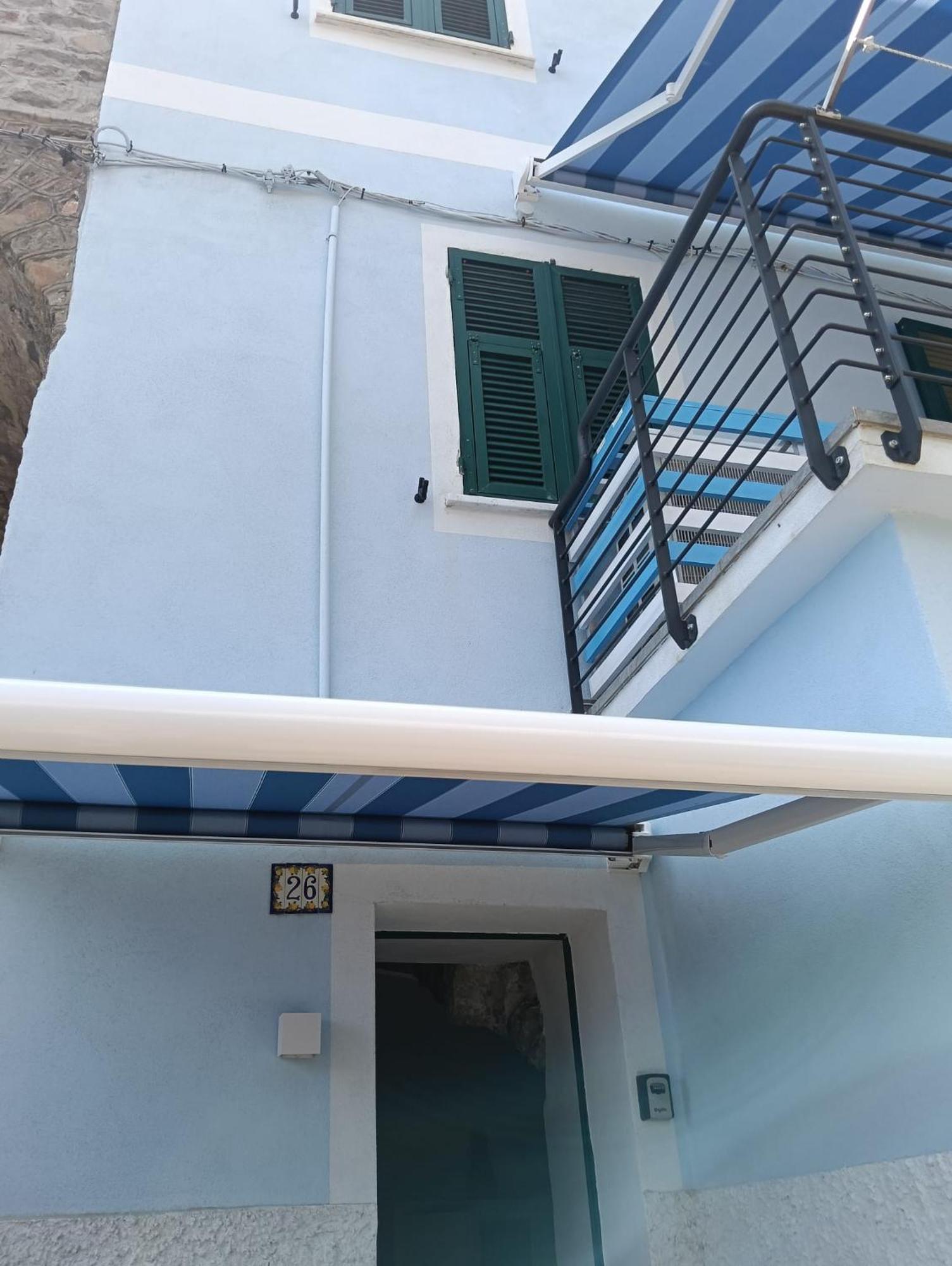 Quadruple Room Terrace Front Sea View