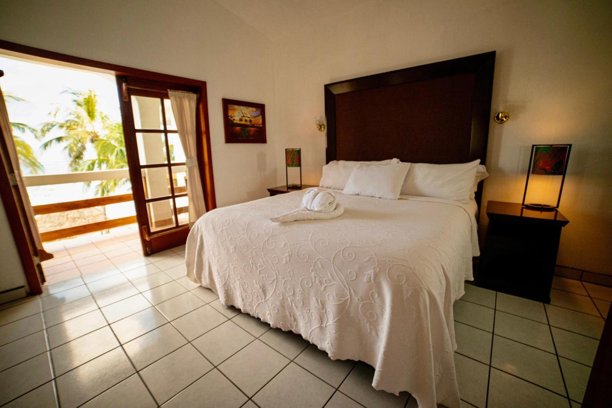 Queen Room Sea View