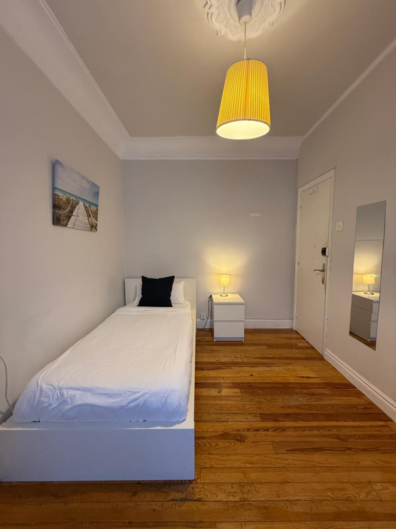 Single Room Balcony