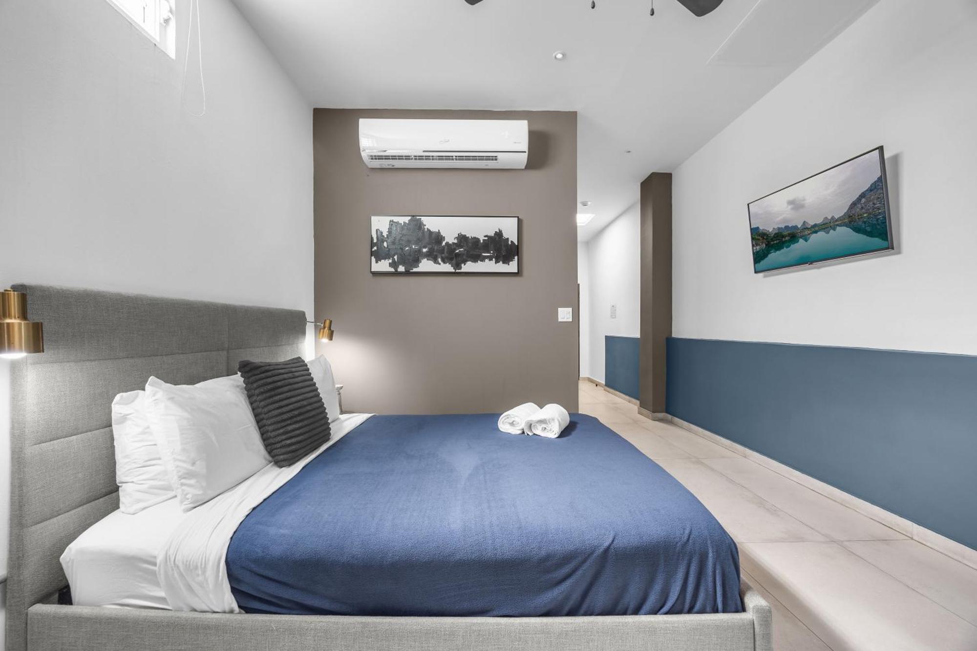 Deluxe Family Suite,1699388831:JPEG