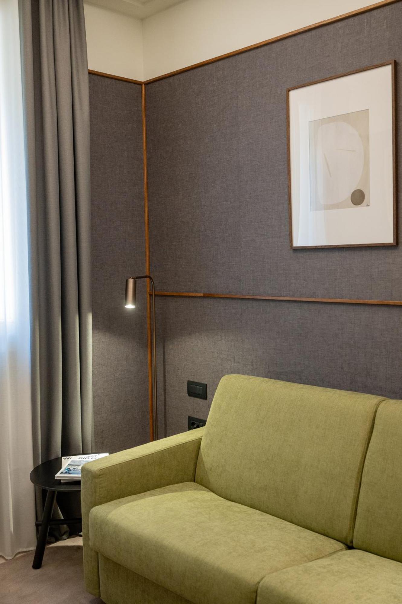 Deluxe Junior Suite