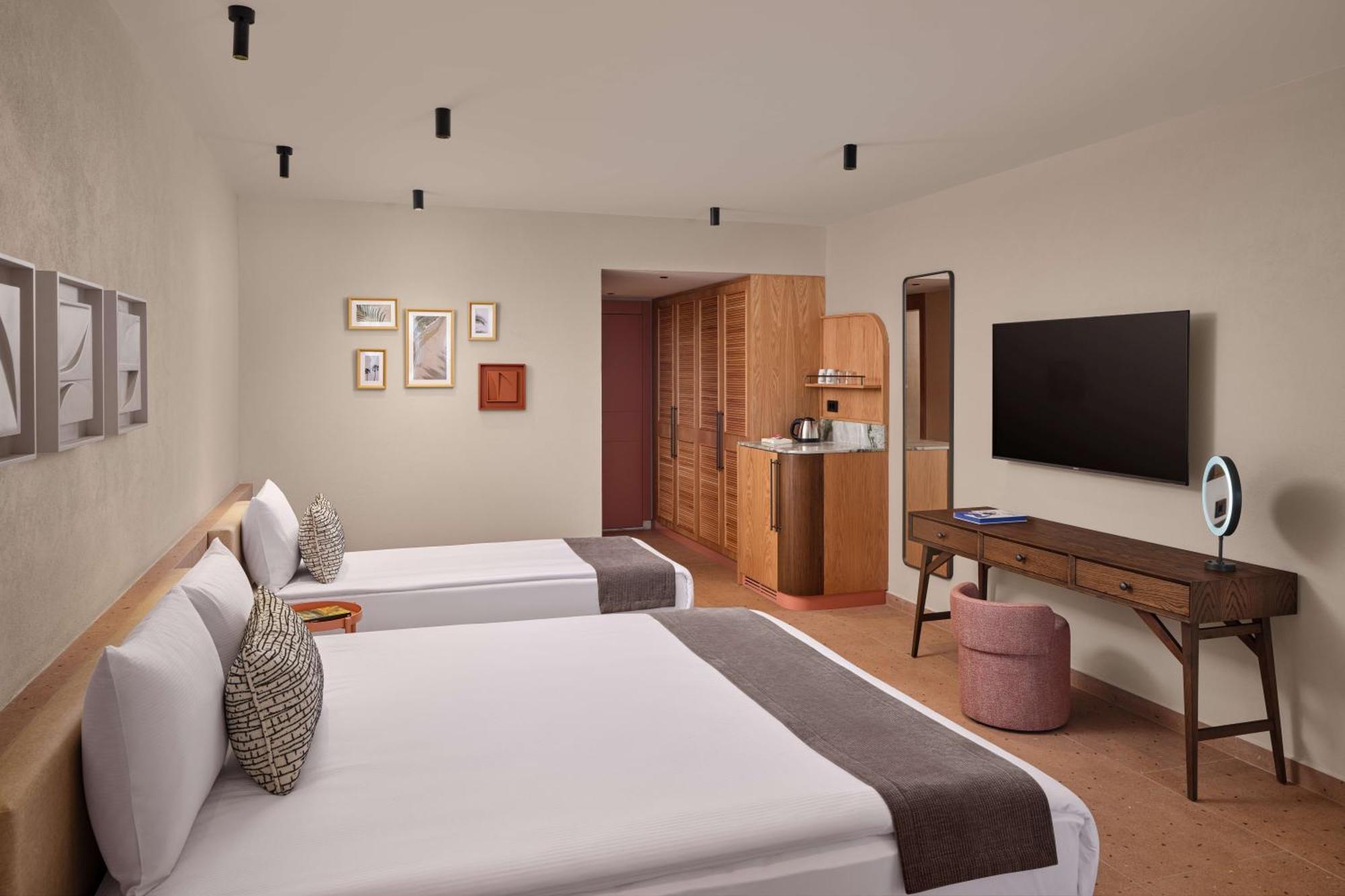 Superior Triple Room