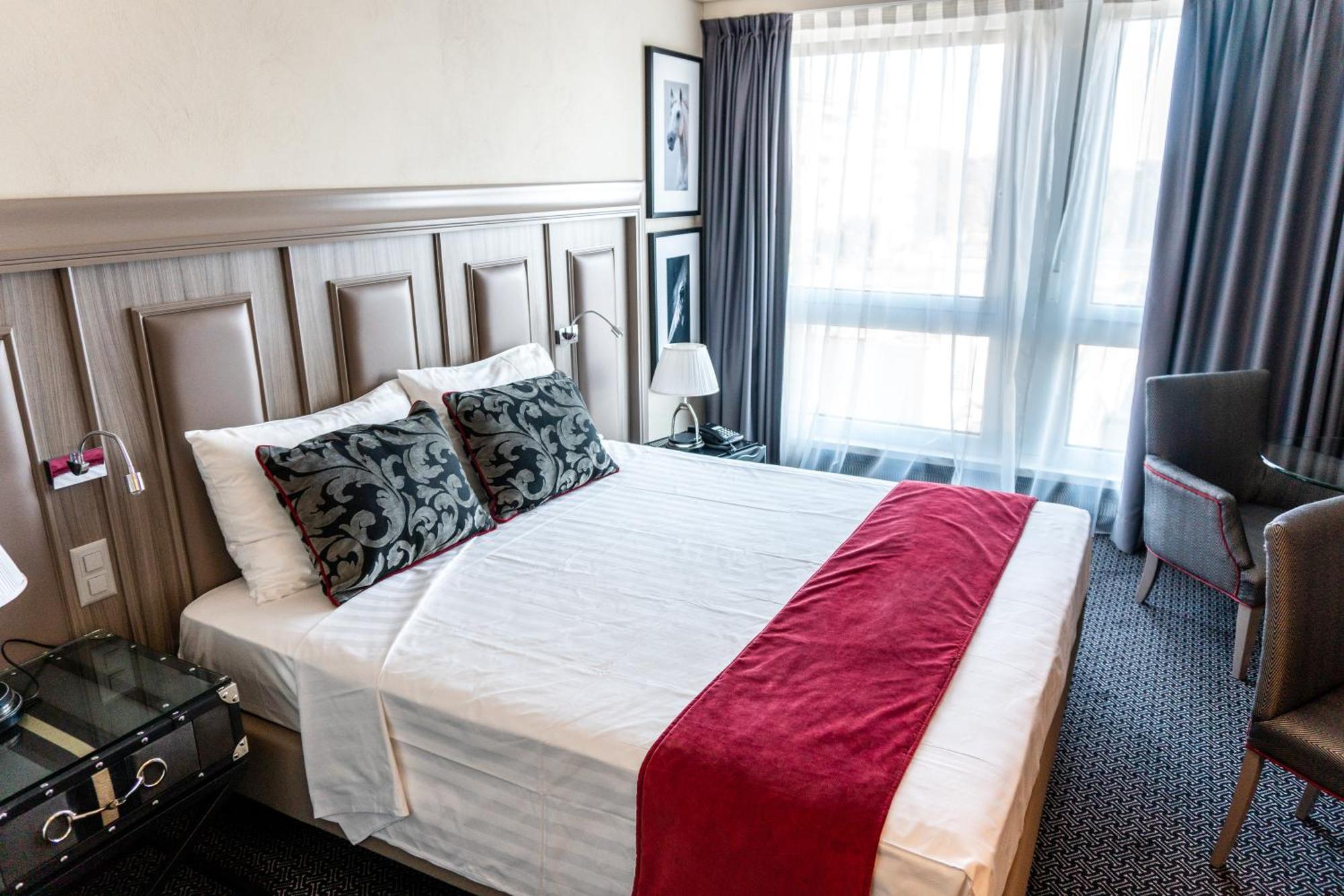 Executive Double Room Kitchenette