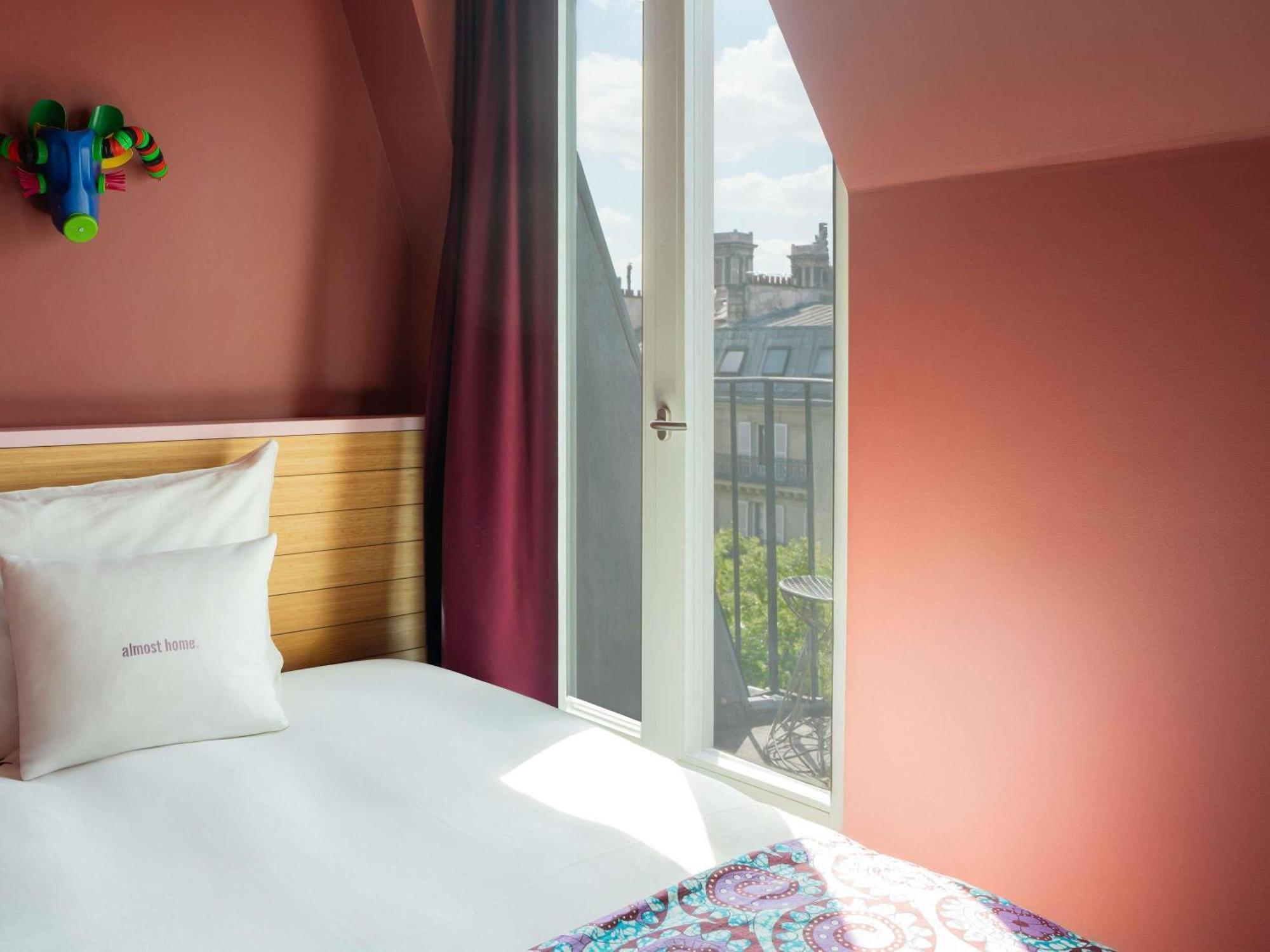 Small Room with City View
