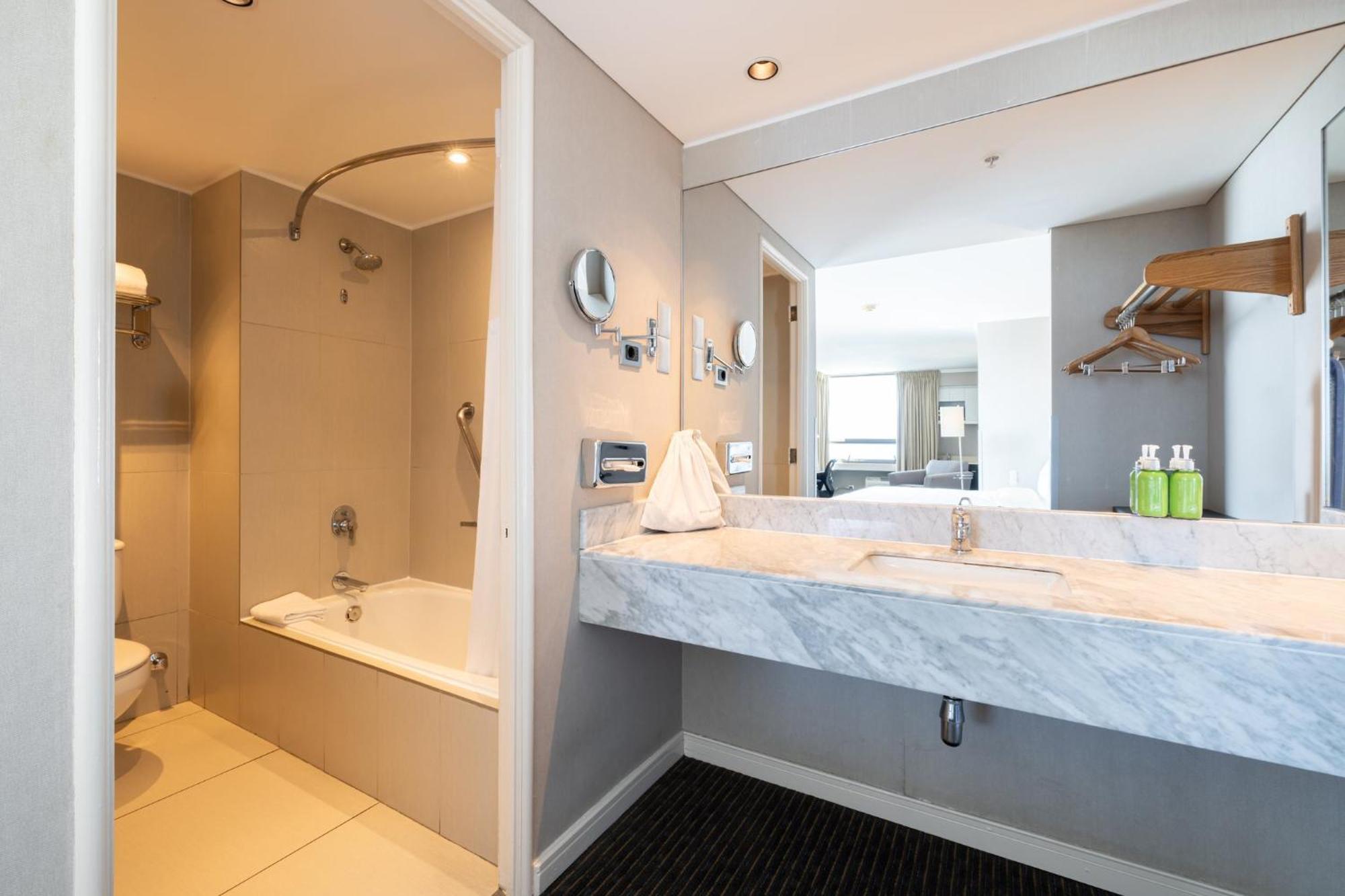 King Suite with Ocean View