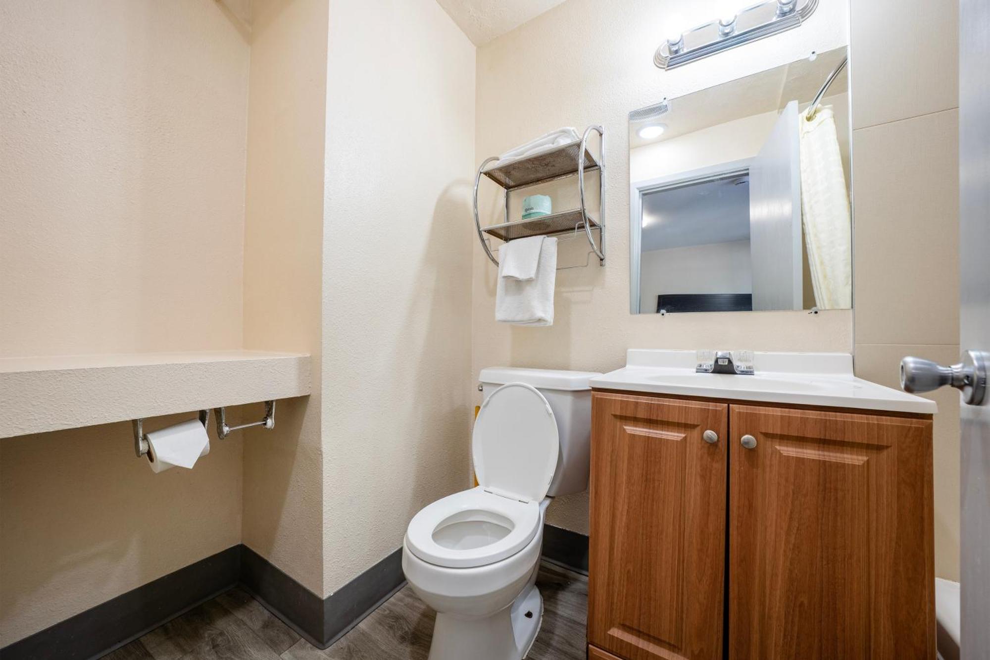 2 Double Beds Non-Smoking Studio