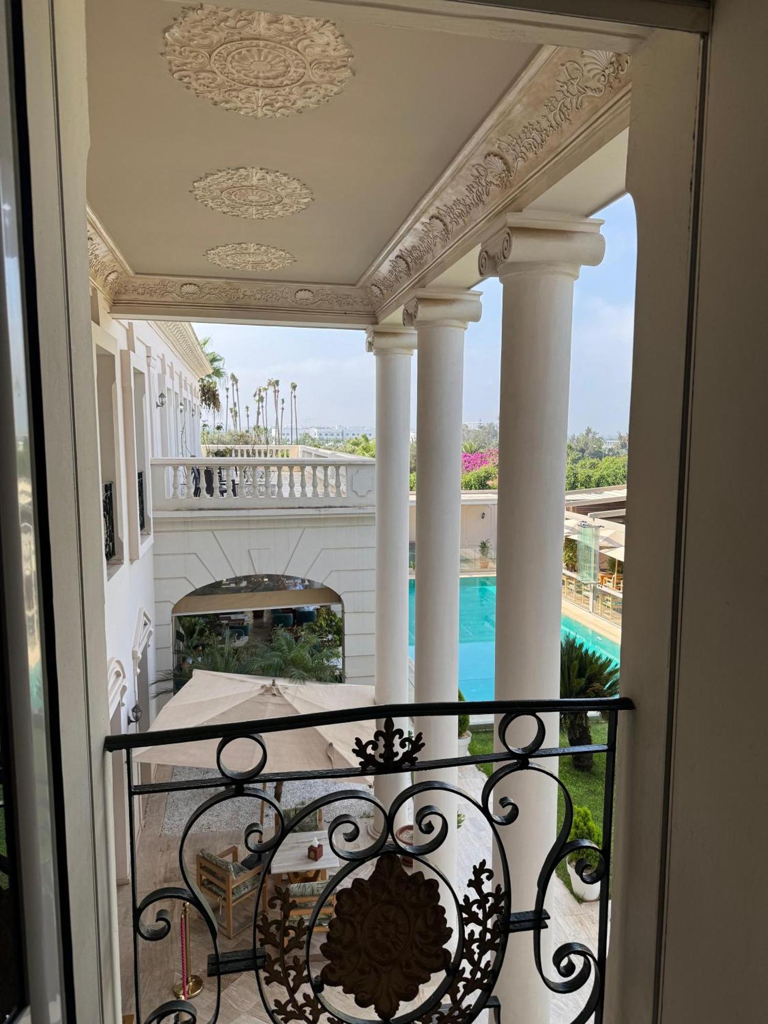 Suite with Hot Tub