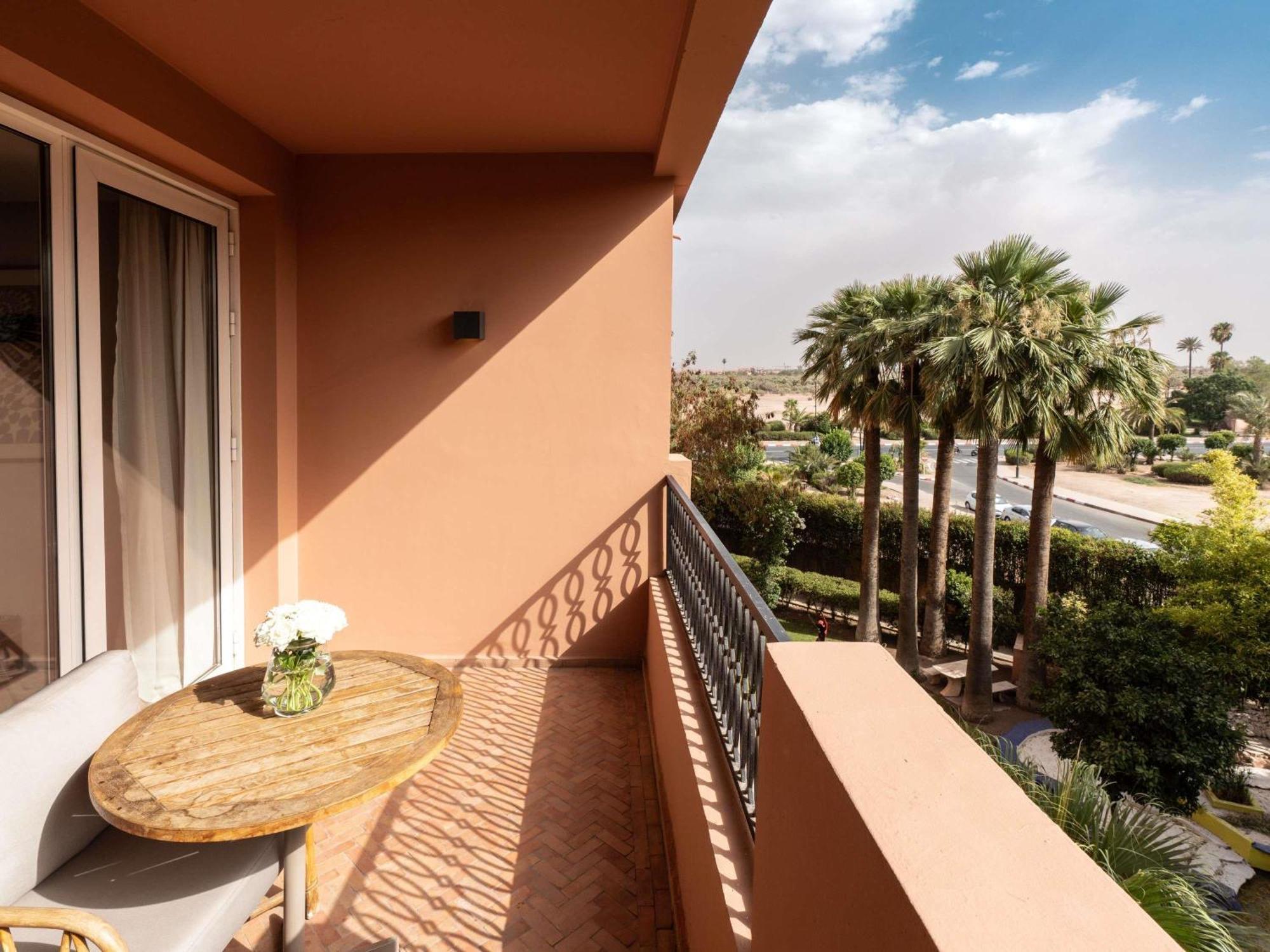 Contemporary Classic Room with Balcony,1729994755:JPEG