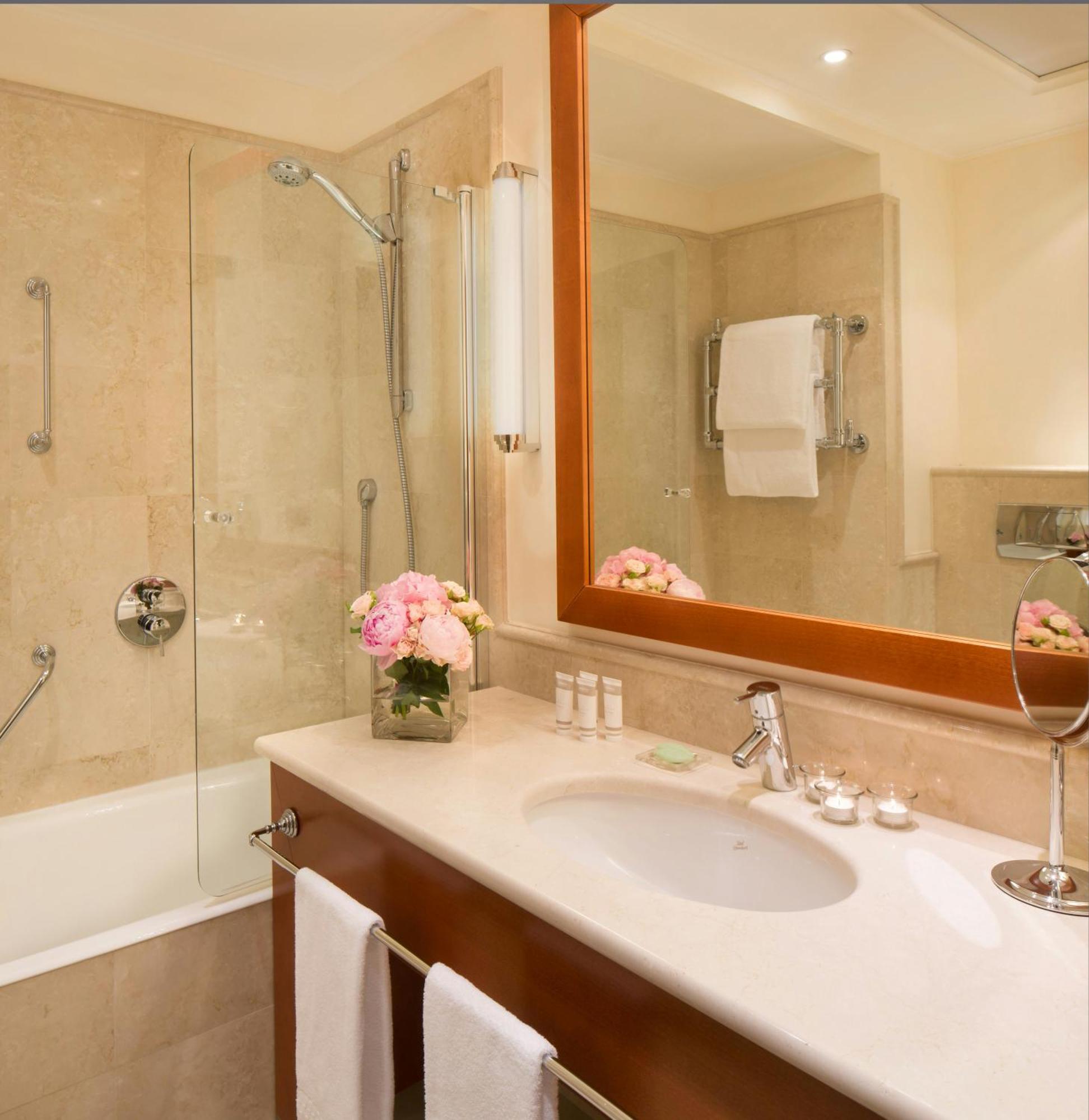 Superior Double Room,1729997240:JPEG