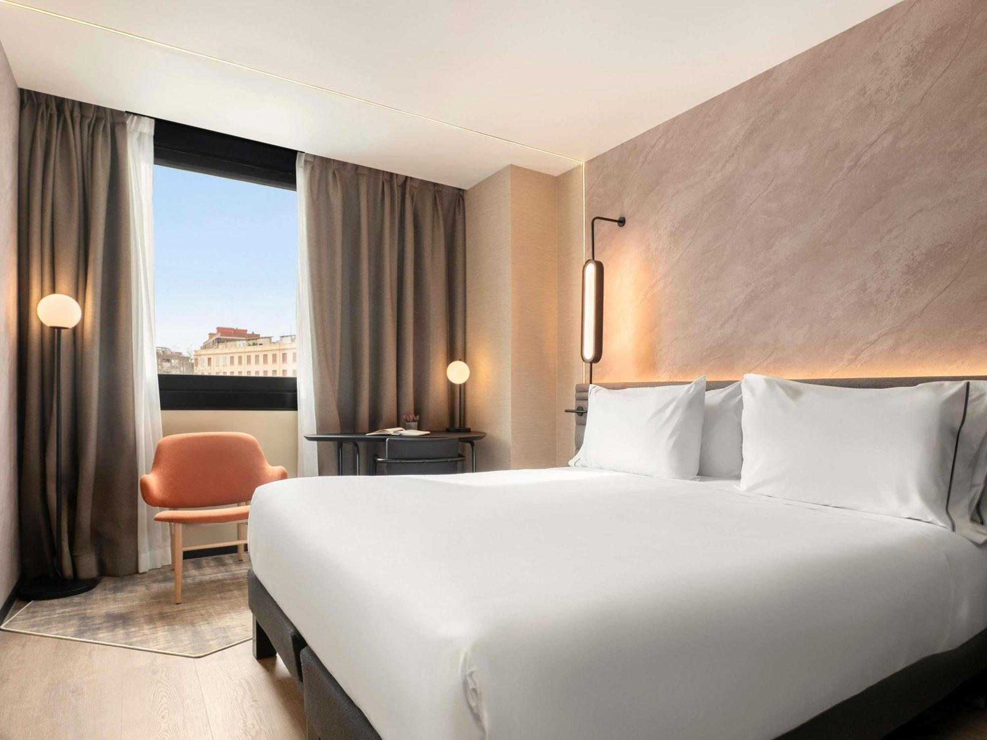 Superior Room,1739363170:JPEG