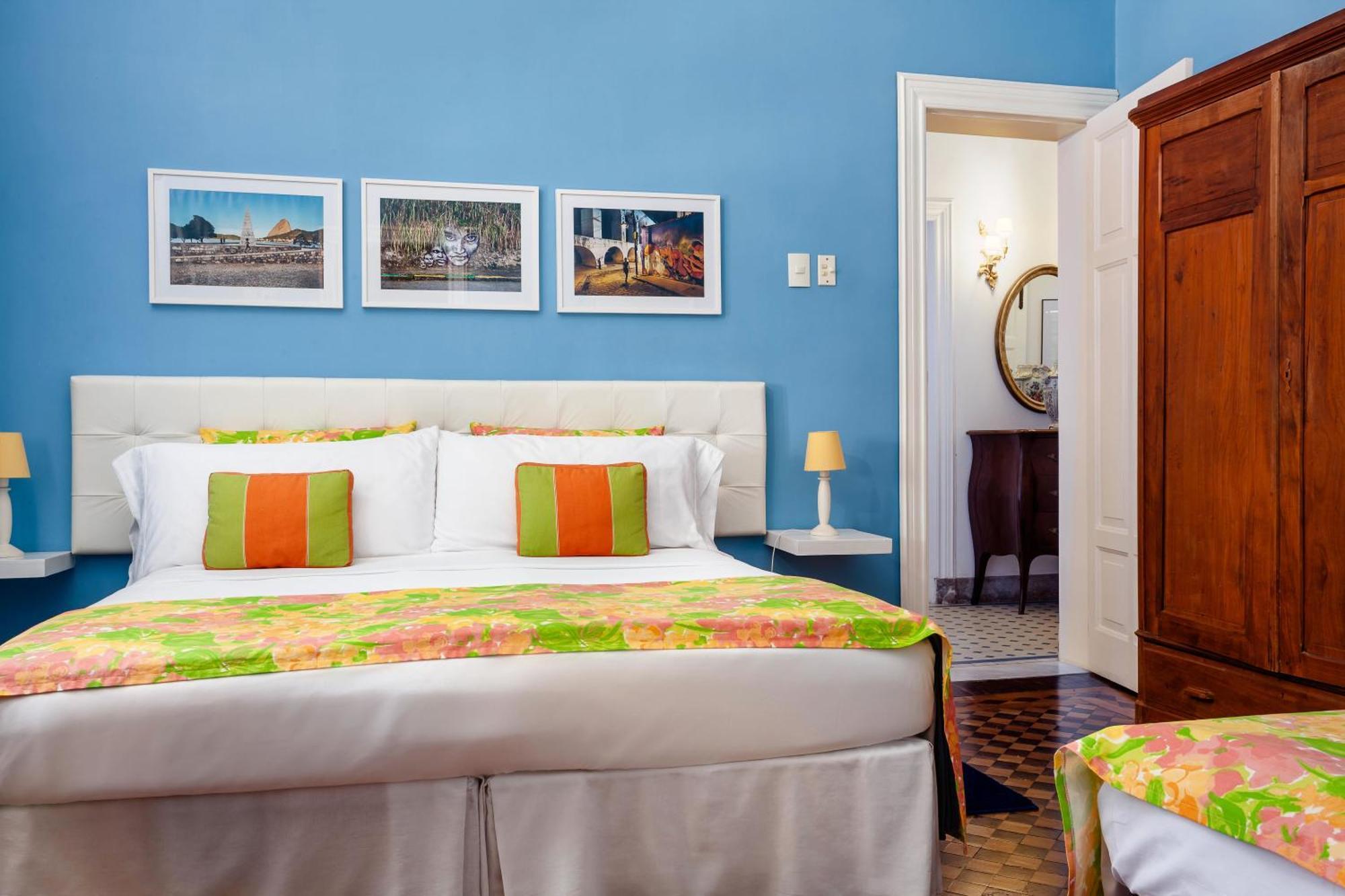 Quarto Triplo com Vista do Jardim