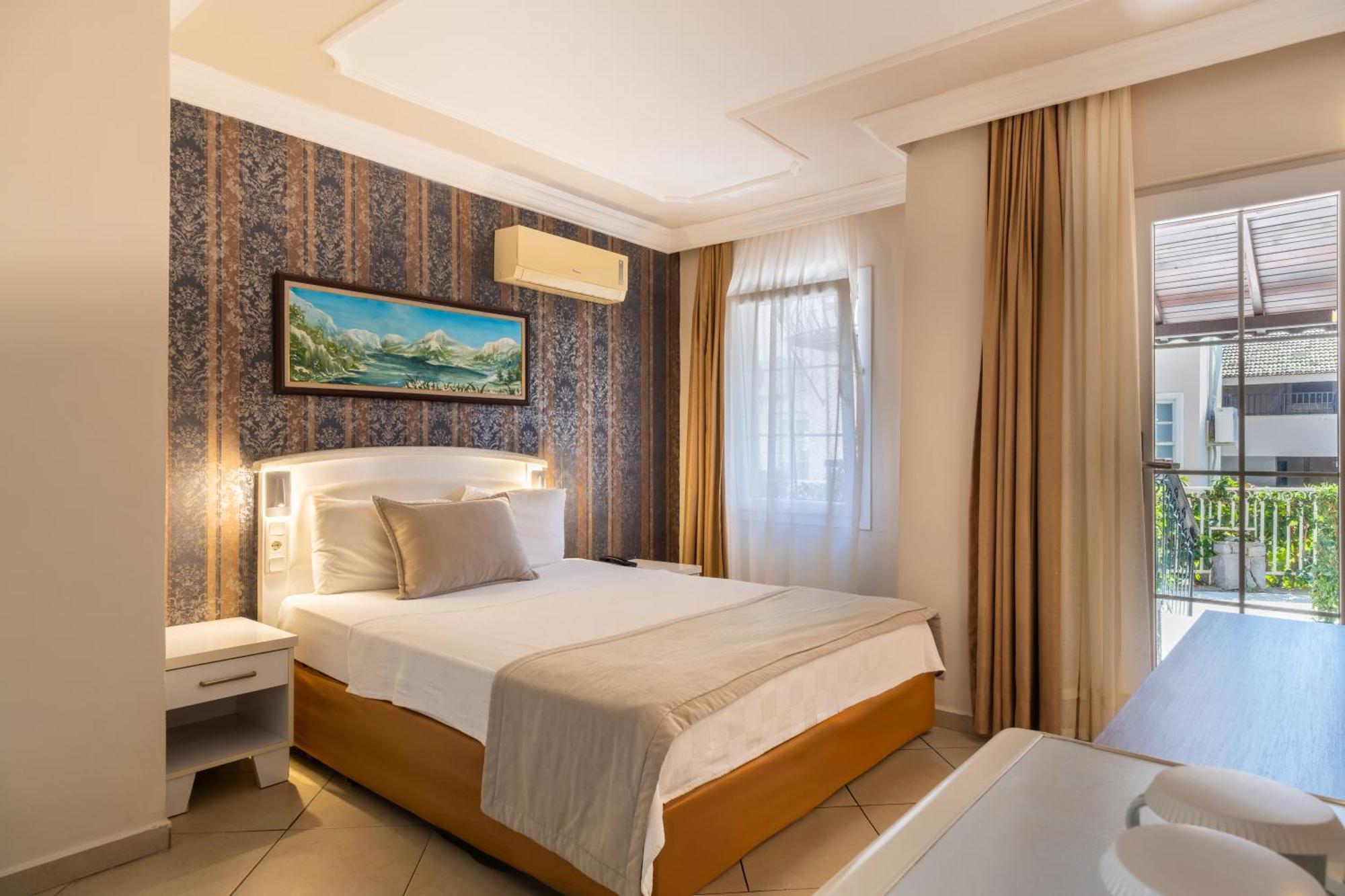 Double Room with Sea View,1739790989:JPEG