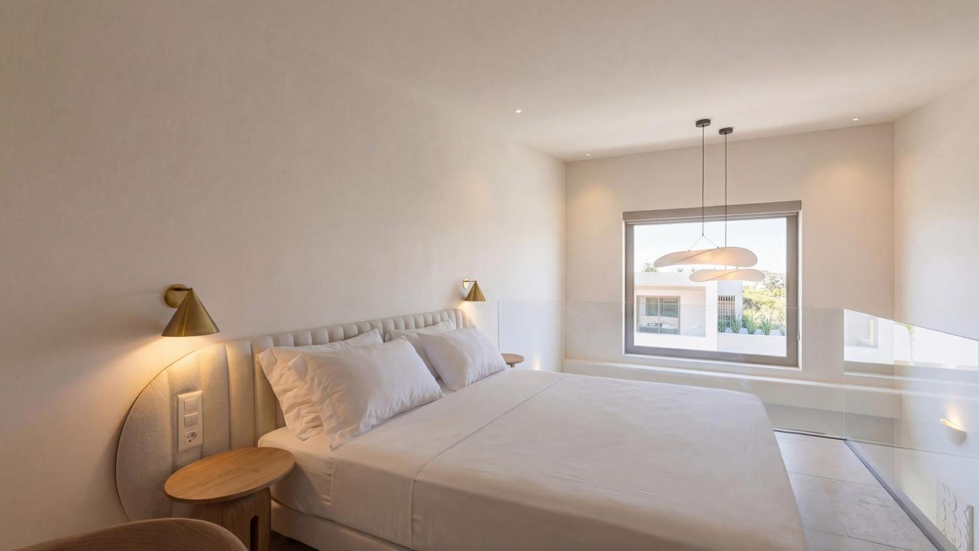 Elegance Maisonette Pool View