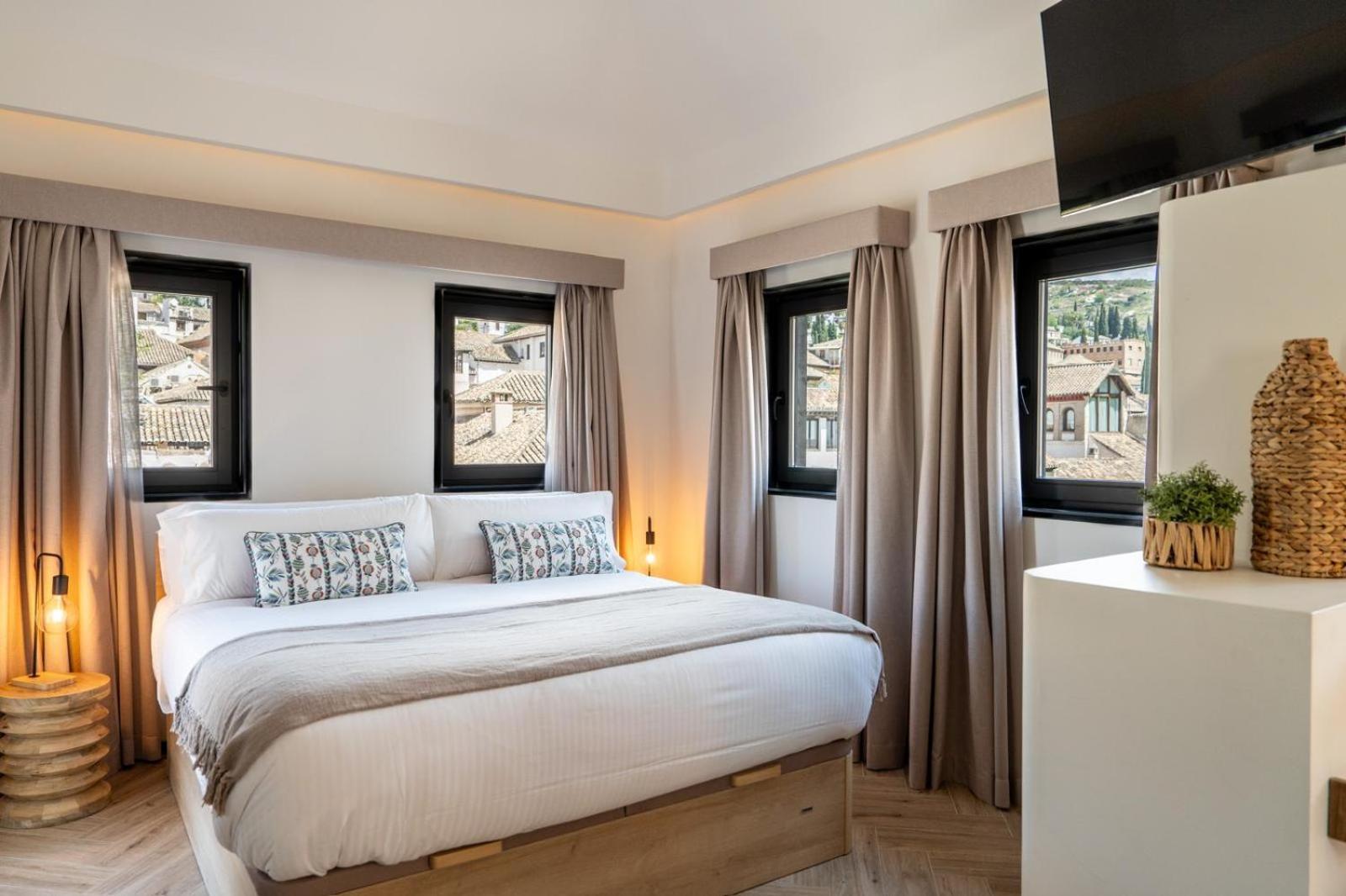 Deluxe Double Room Balcony