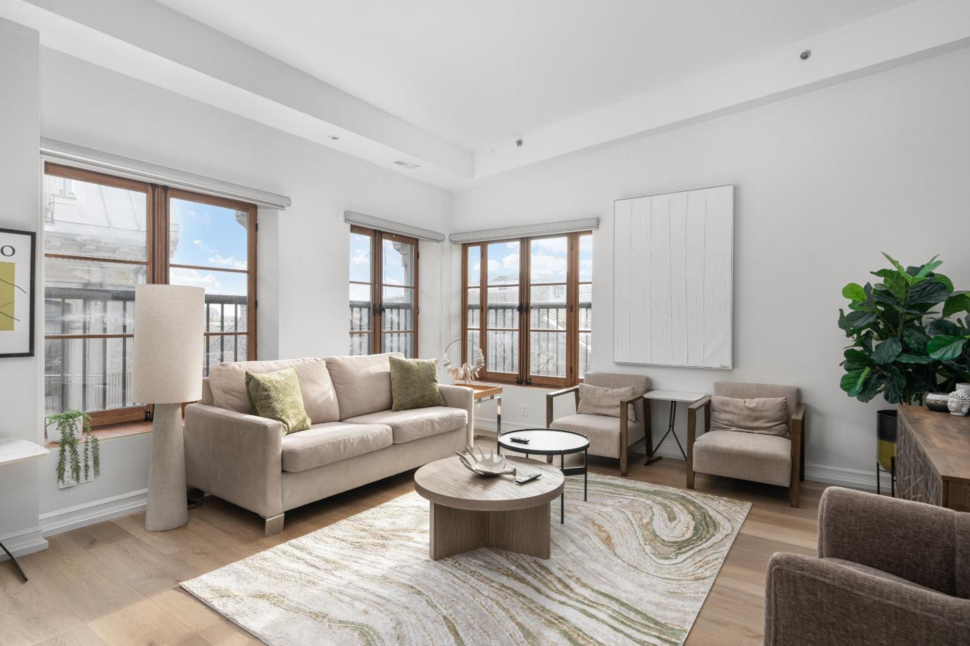 Penthouse Apartment