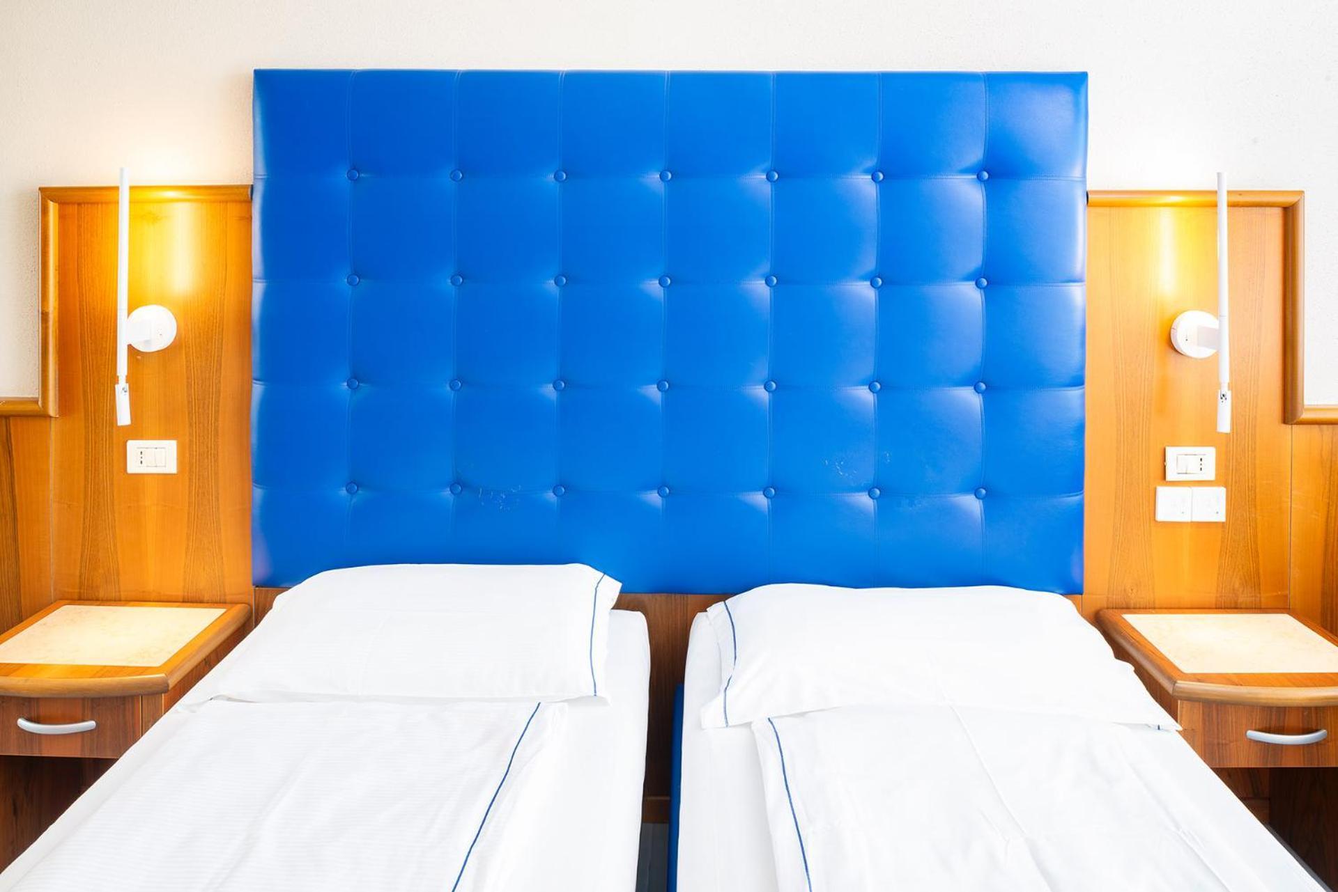 Comfort Twin Room