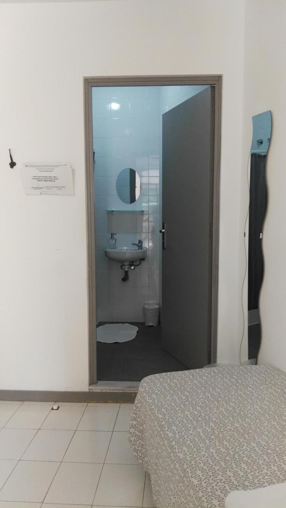 Triple Room Private Bathroom