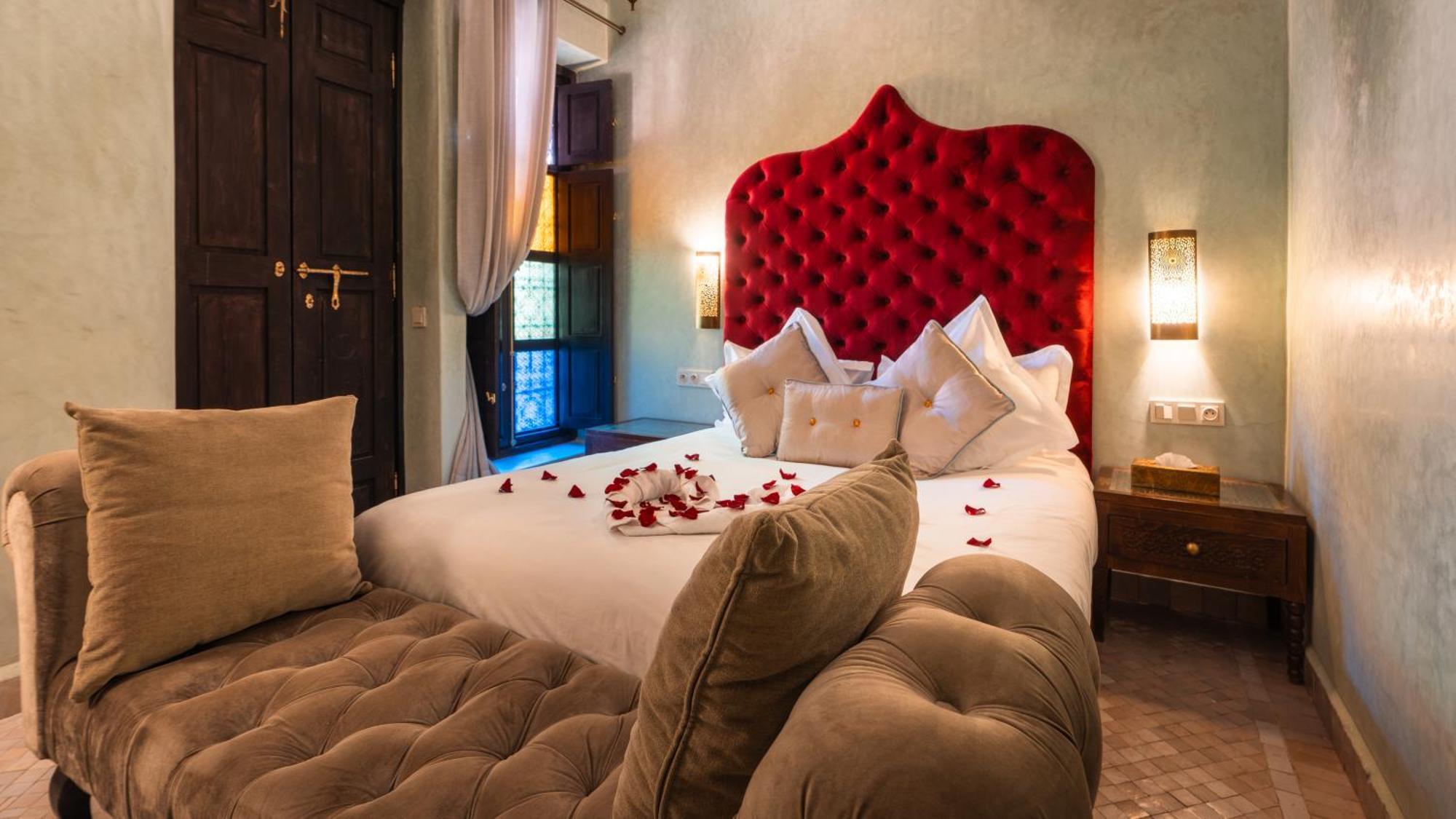 Deluxe King Suite