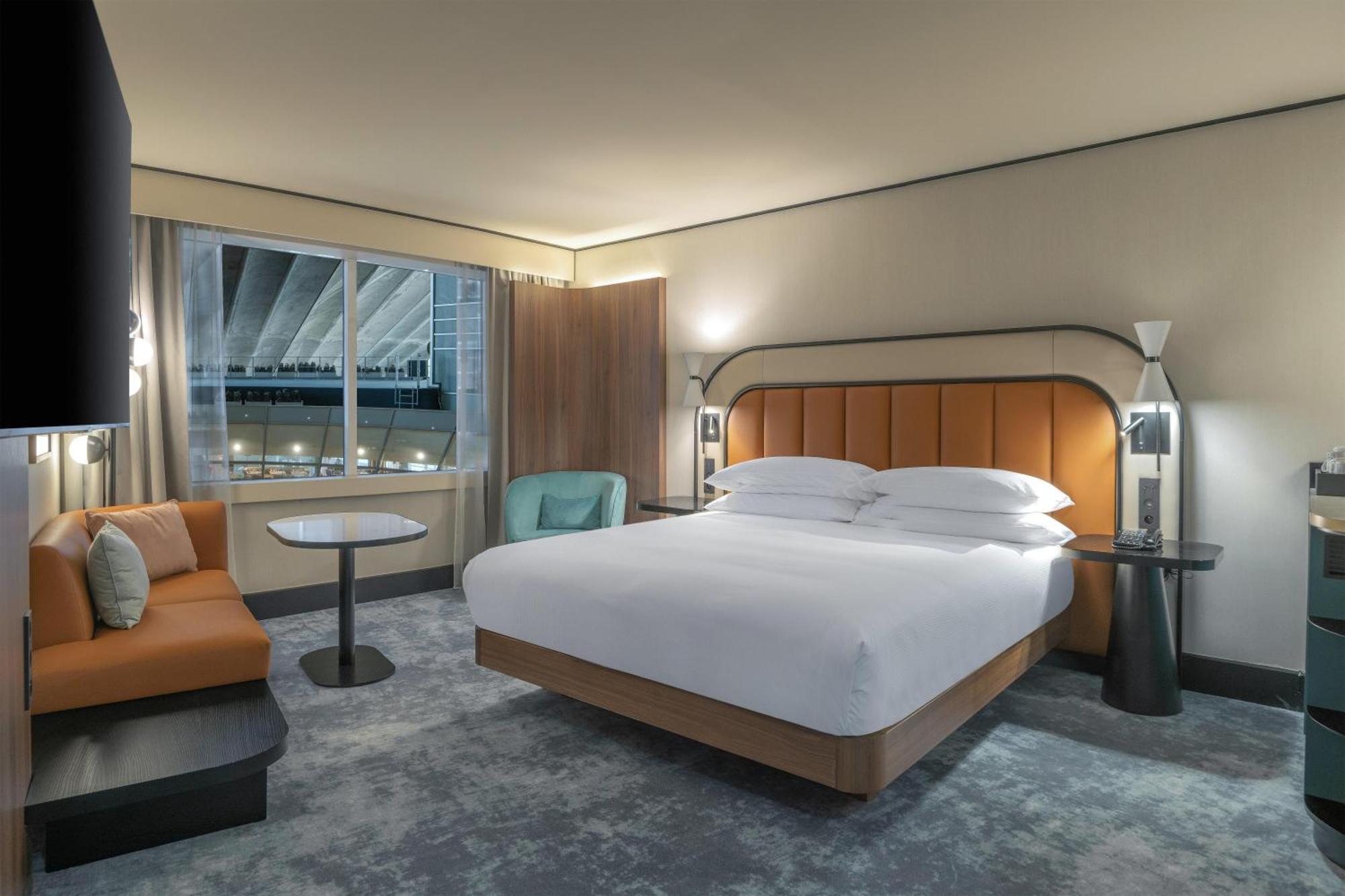 Superior King Room