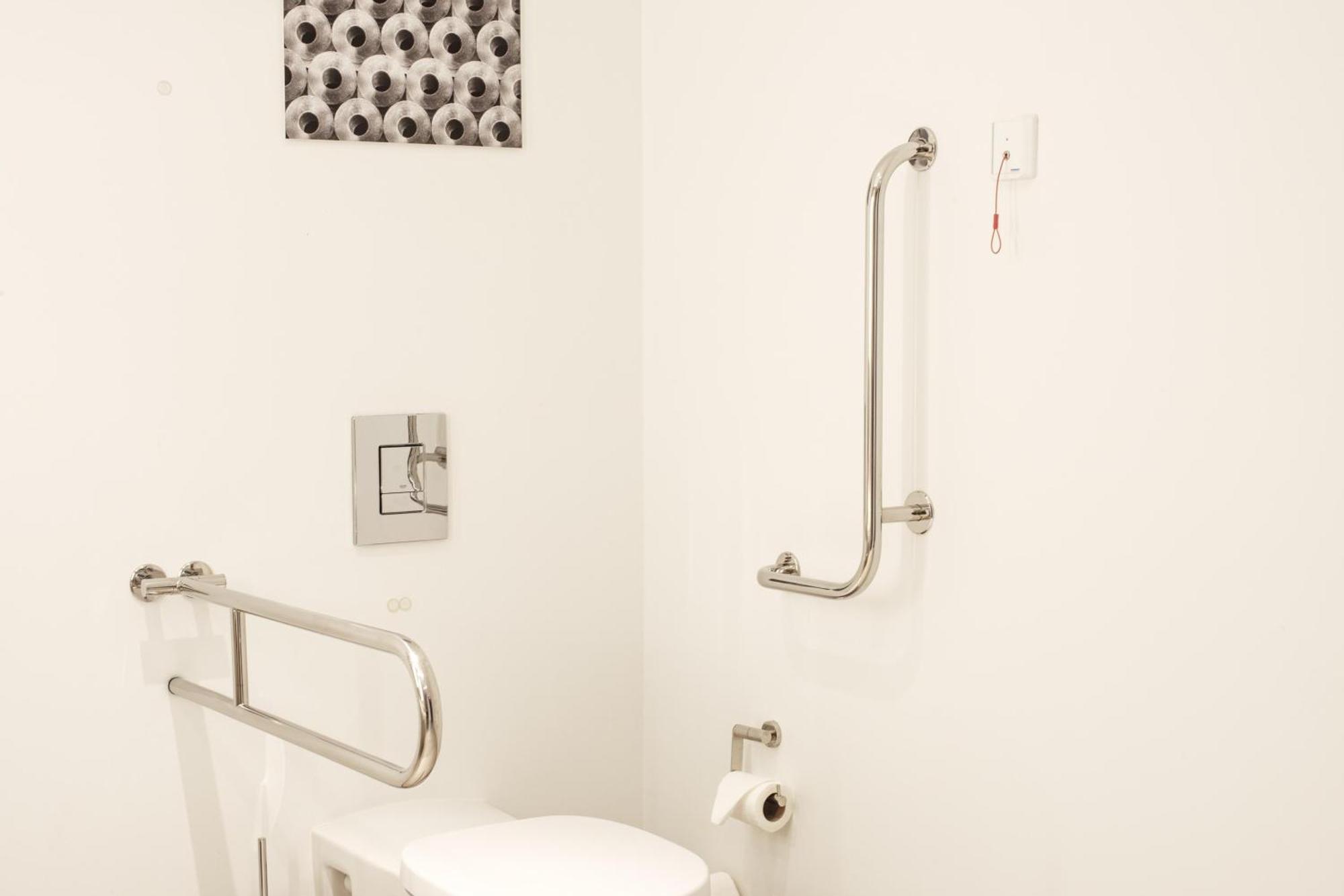 Habitación con cama extragrande - Adaptada para personas de movilidad reducida