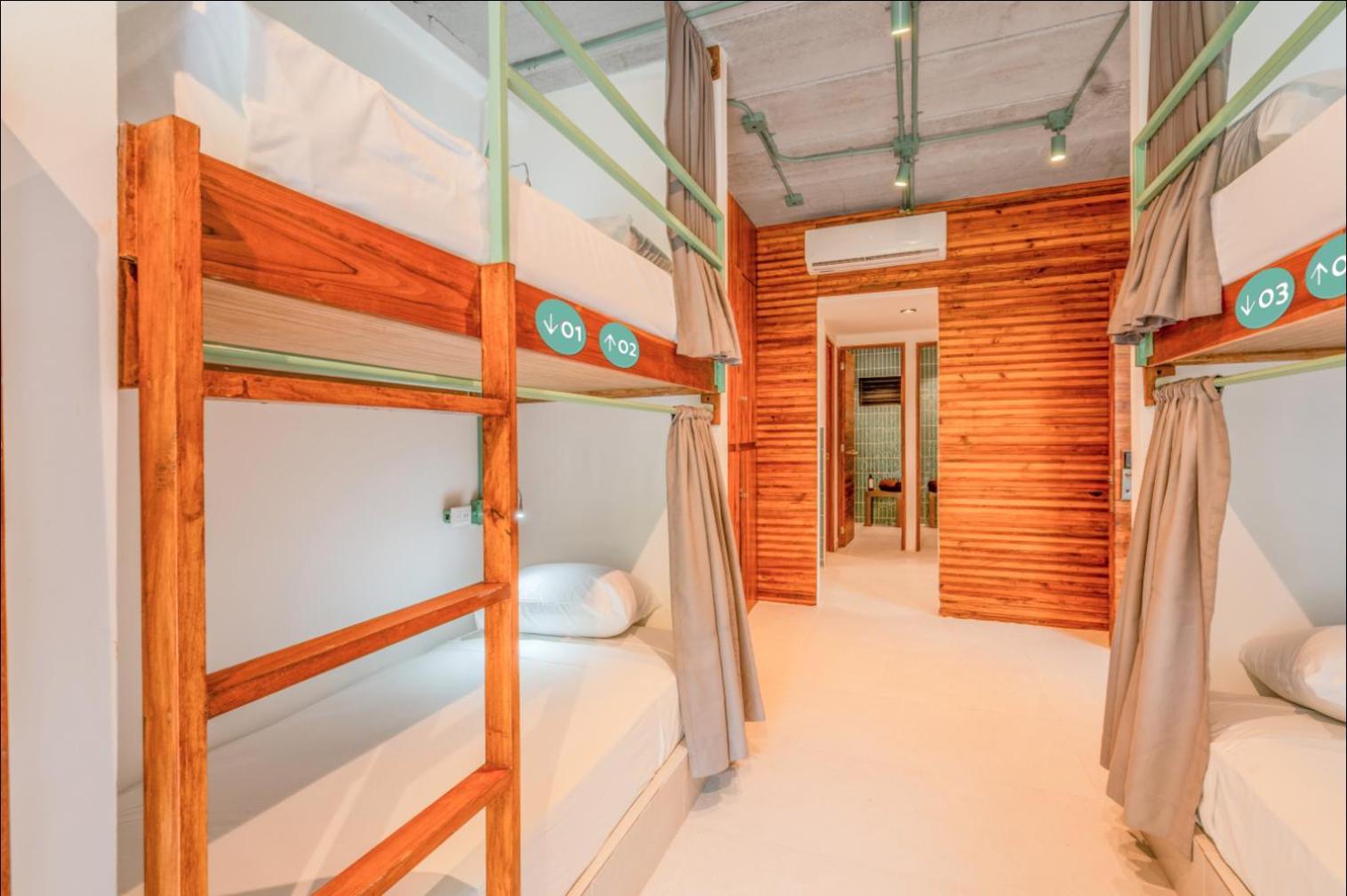 Bed 16-Bed Mixed Dormitory Room