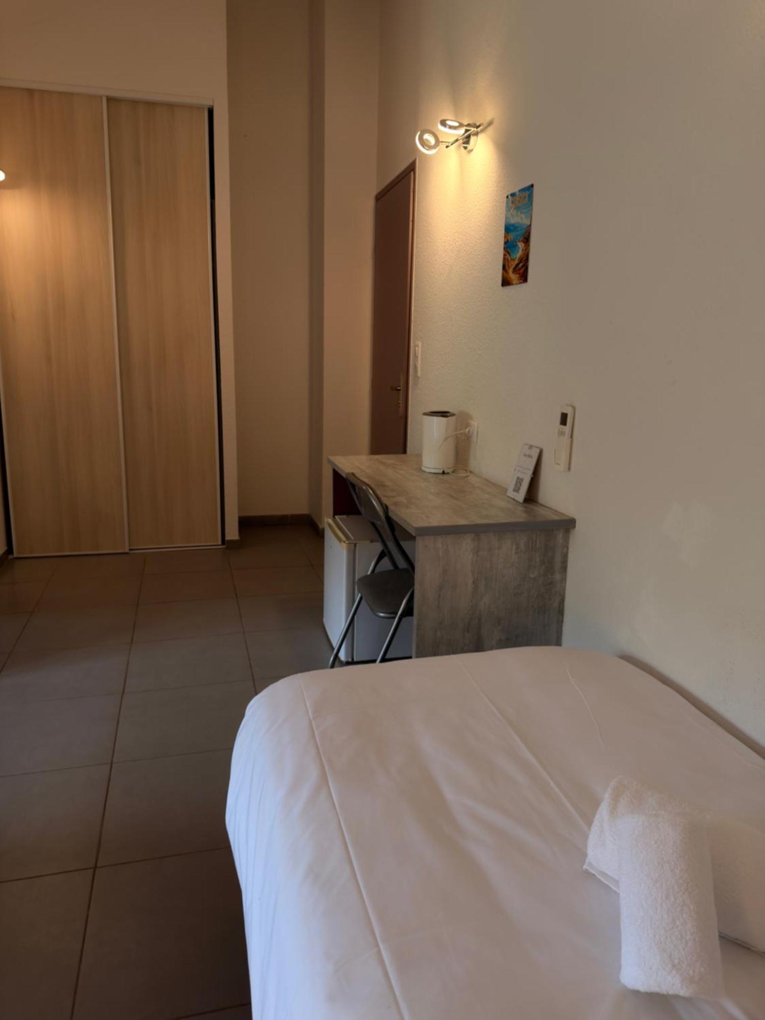 Triple Room Private Bathroom