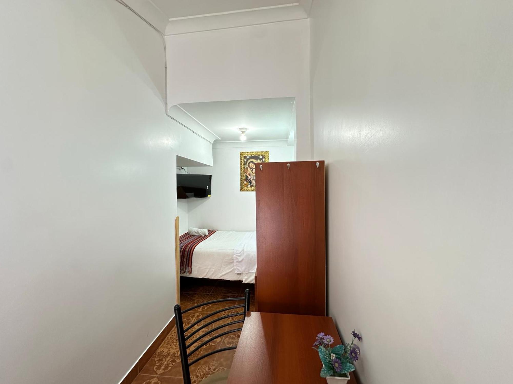 Single Room with Private Bathroom